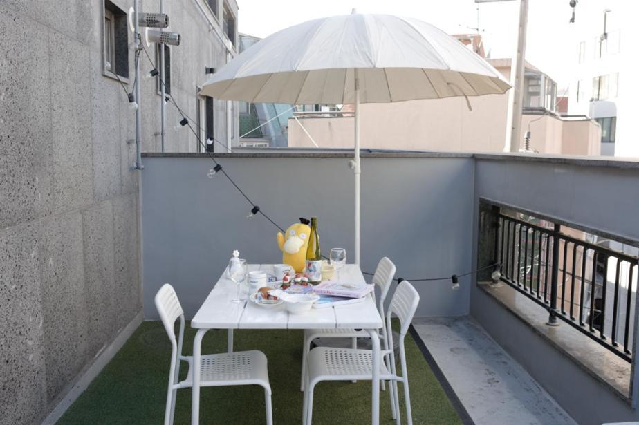 Apartment H House Yeonnam Seoul