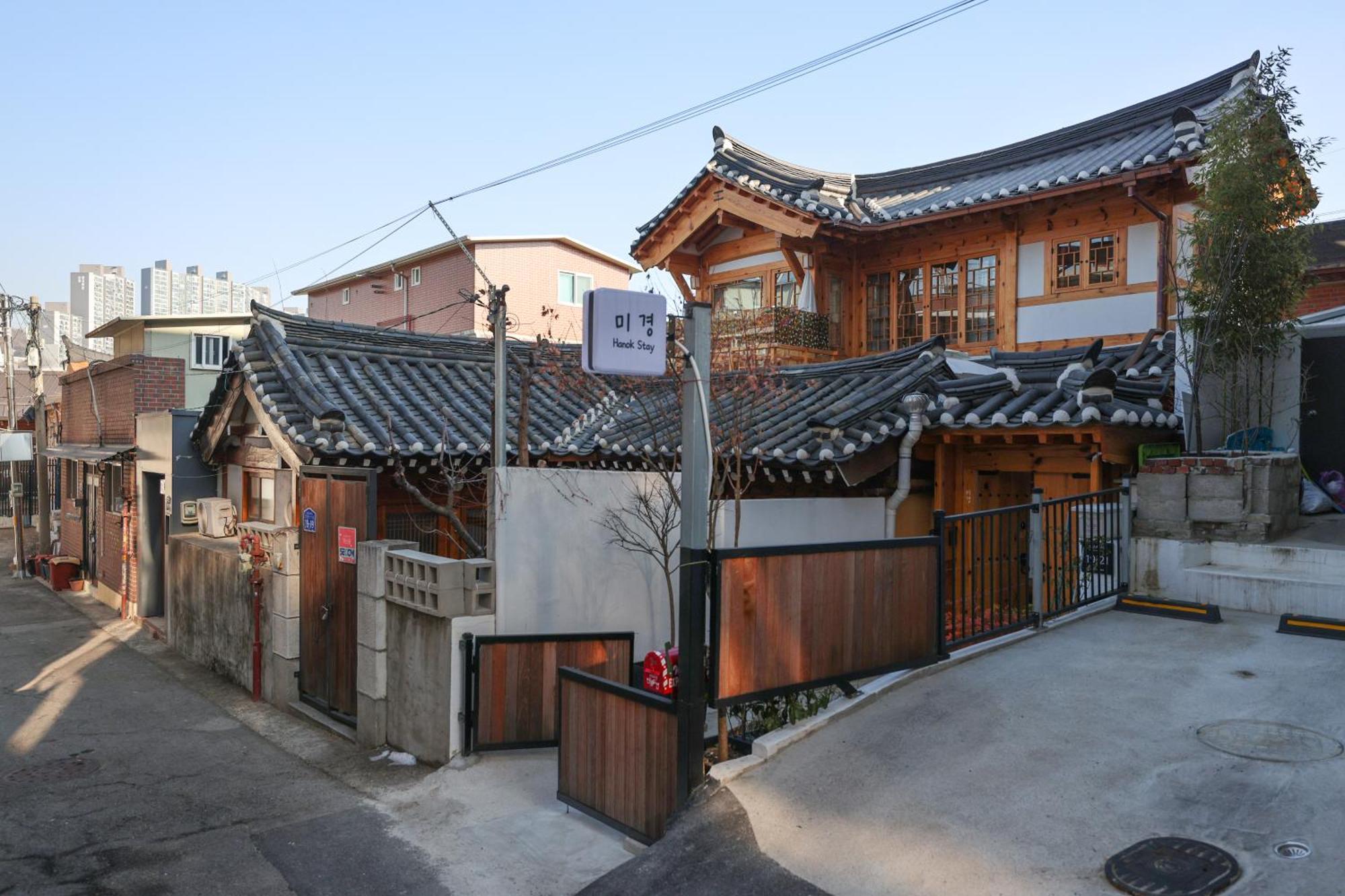 Hanok Mikyeong