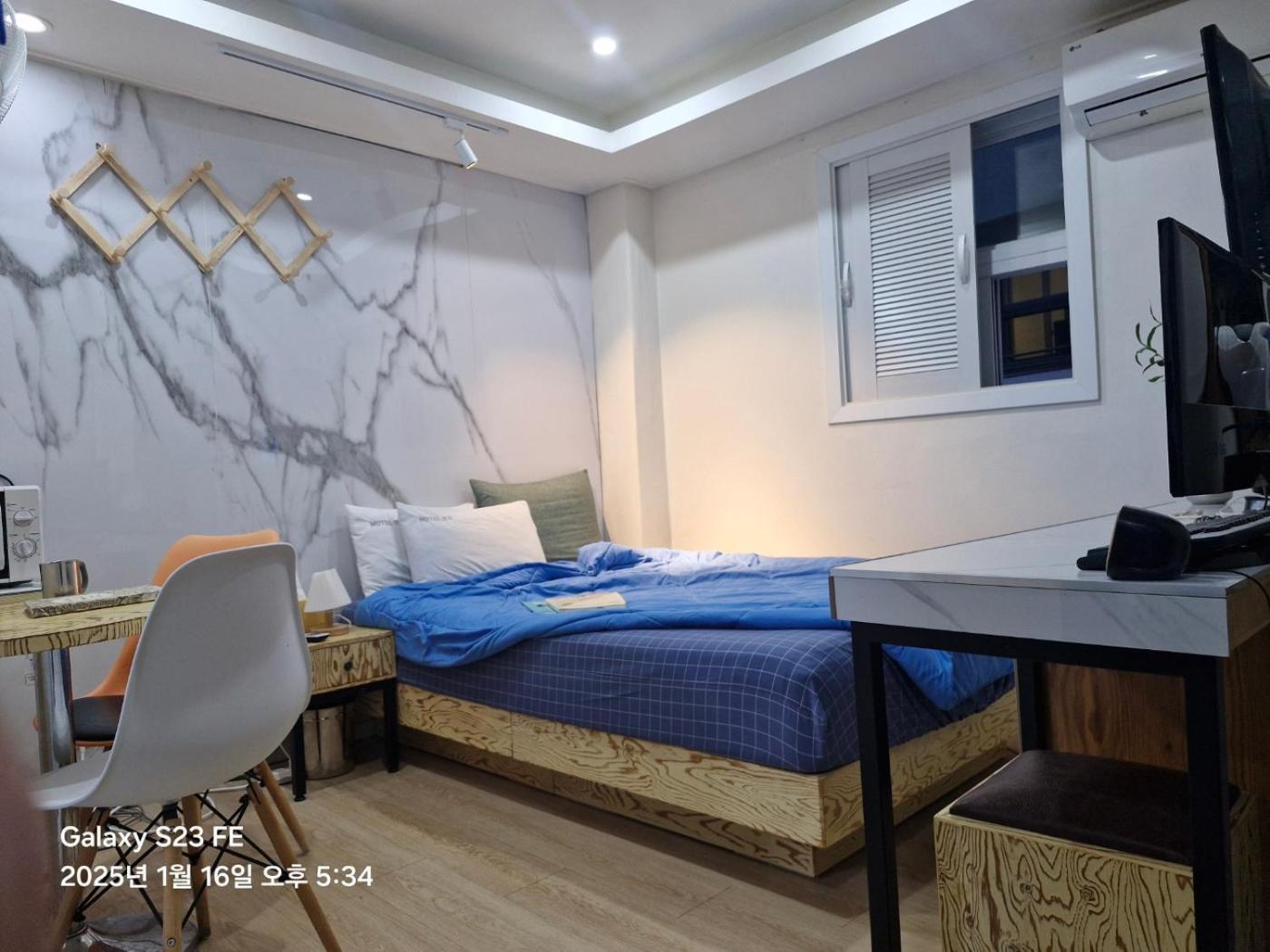 Motel Yeon