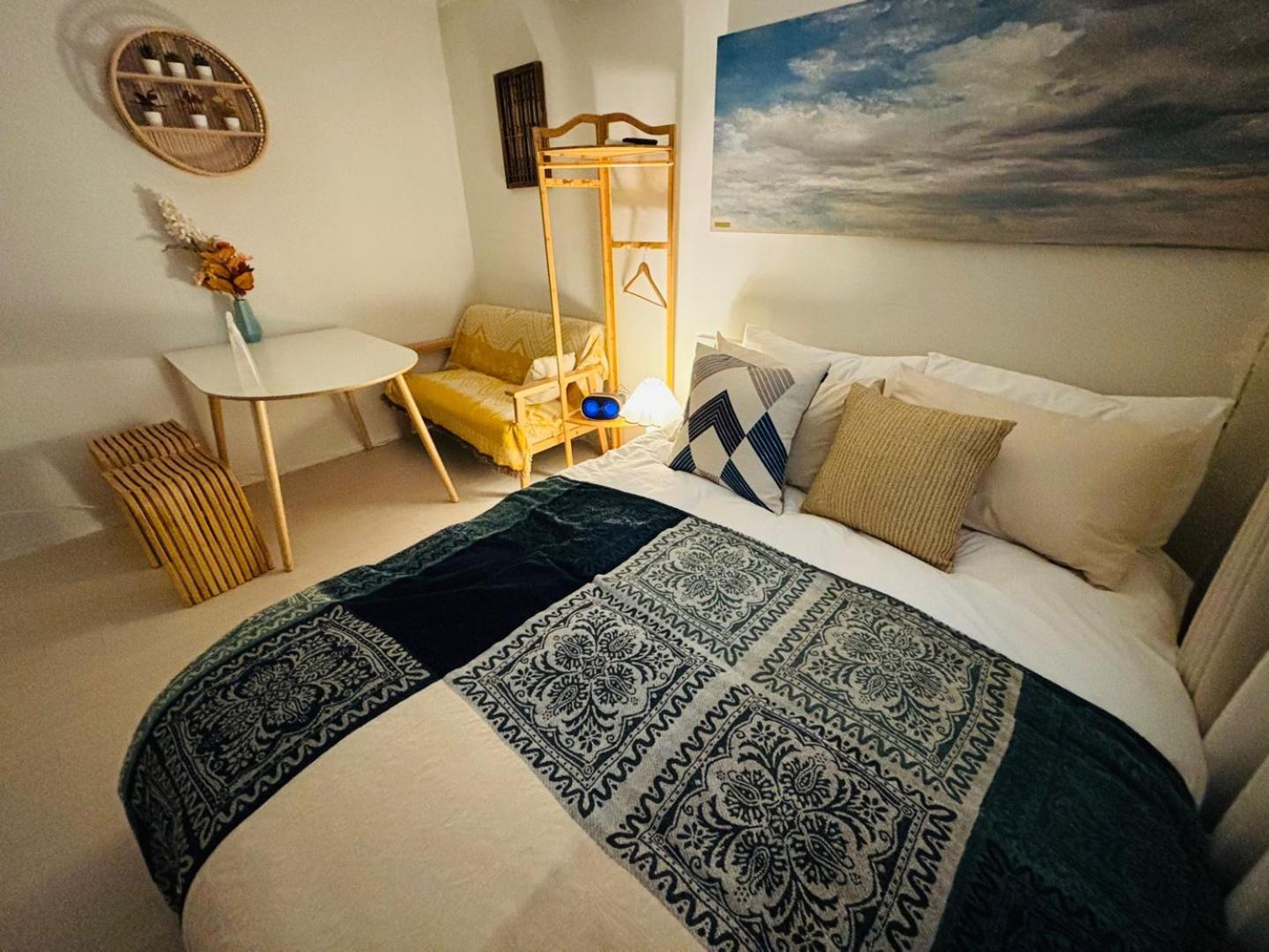 New Hongdae Cozy House 2br Seoul
