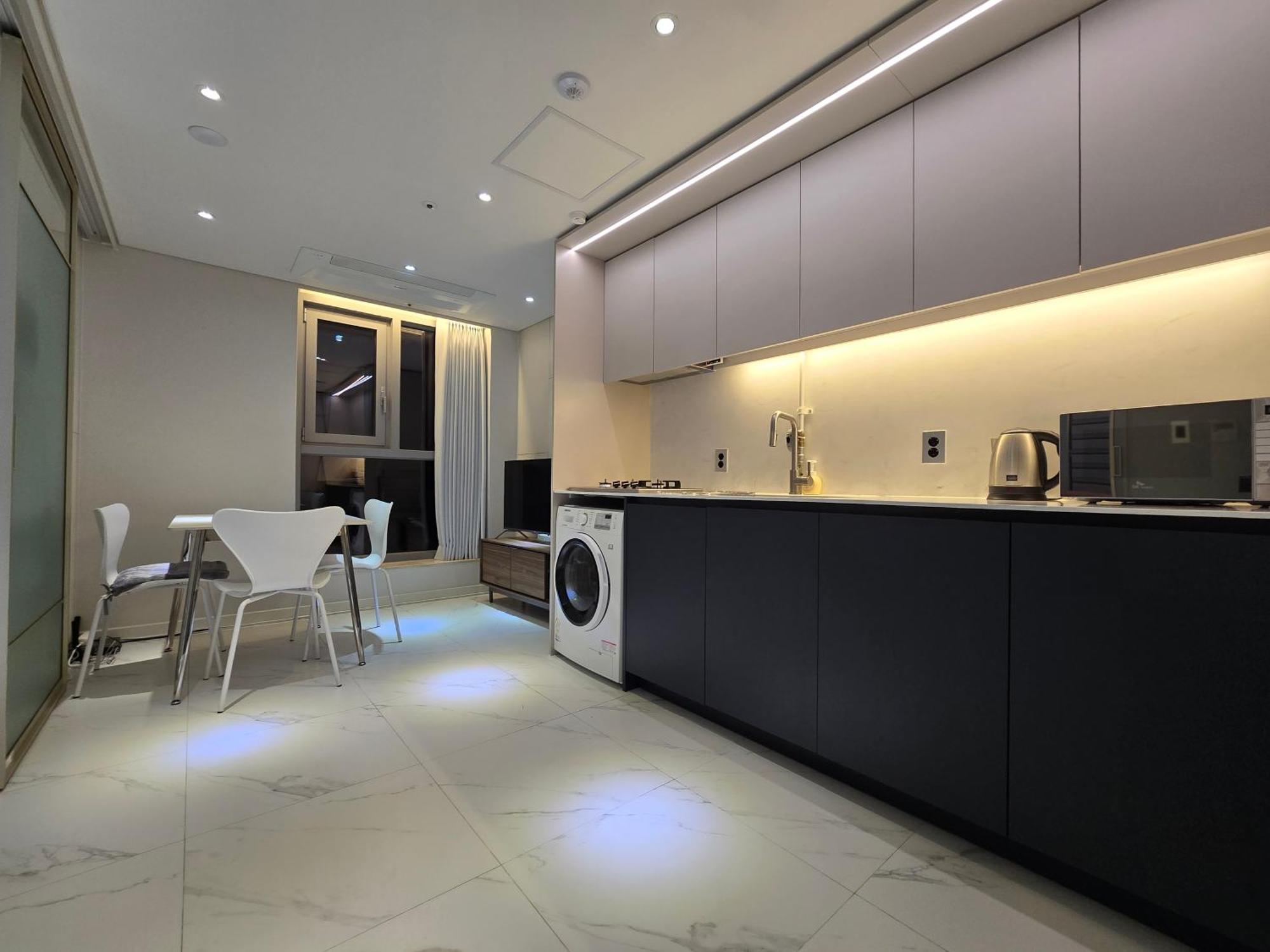 Apartment 2023 New Build, Super Neat Full Option Seoul
