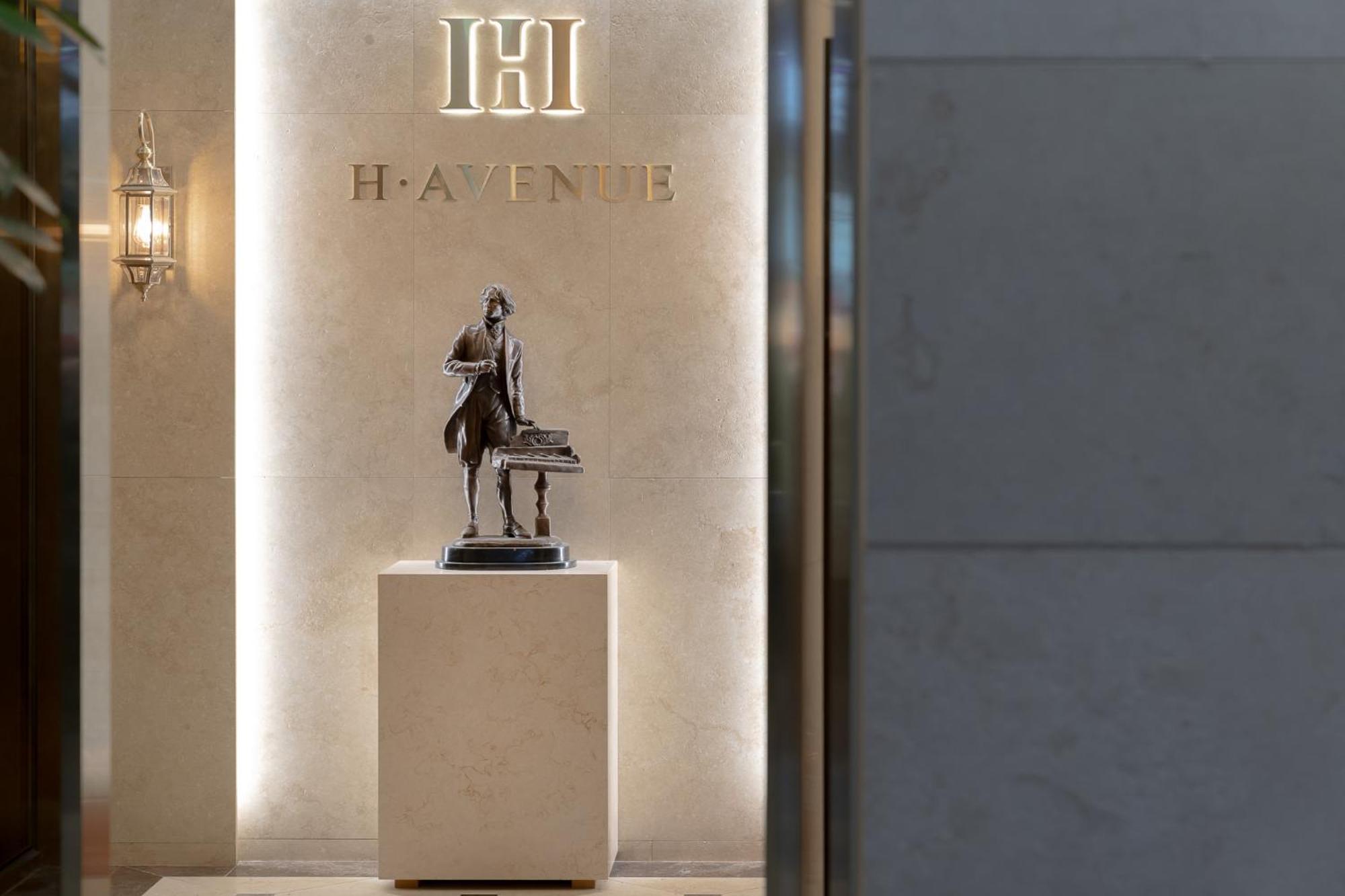 H-avenue Yeongdeungpo Motel