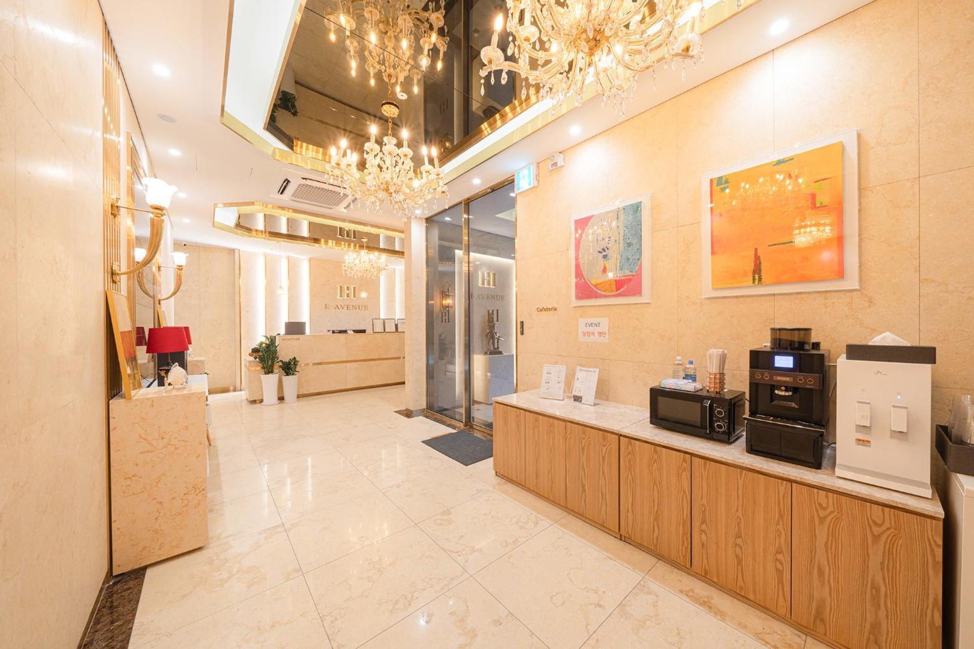 Motel H-avenue Yeongdeungpo *