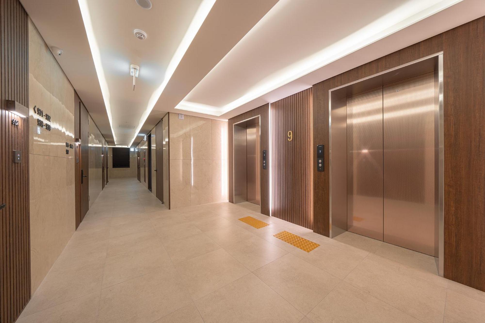 H-avenue Yeongdeungpo Motel *