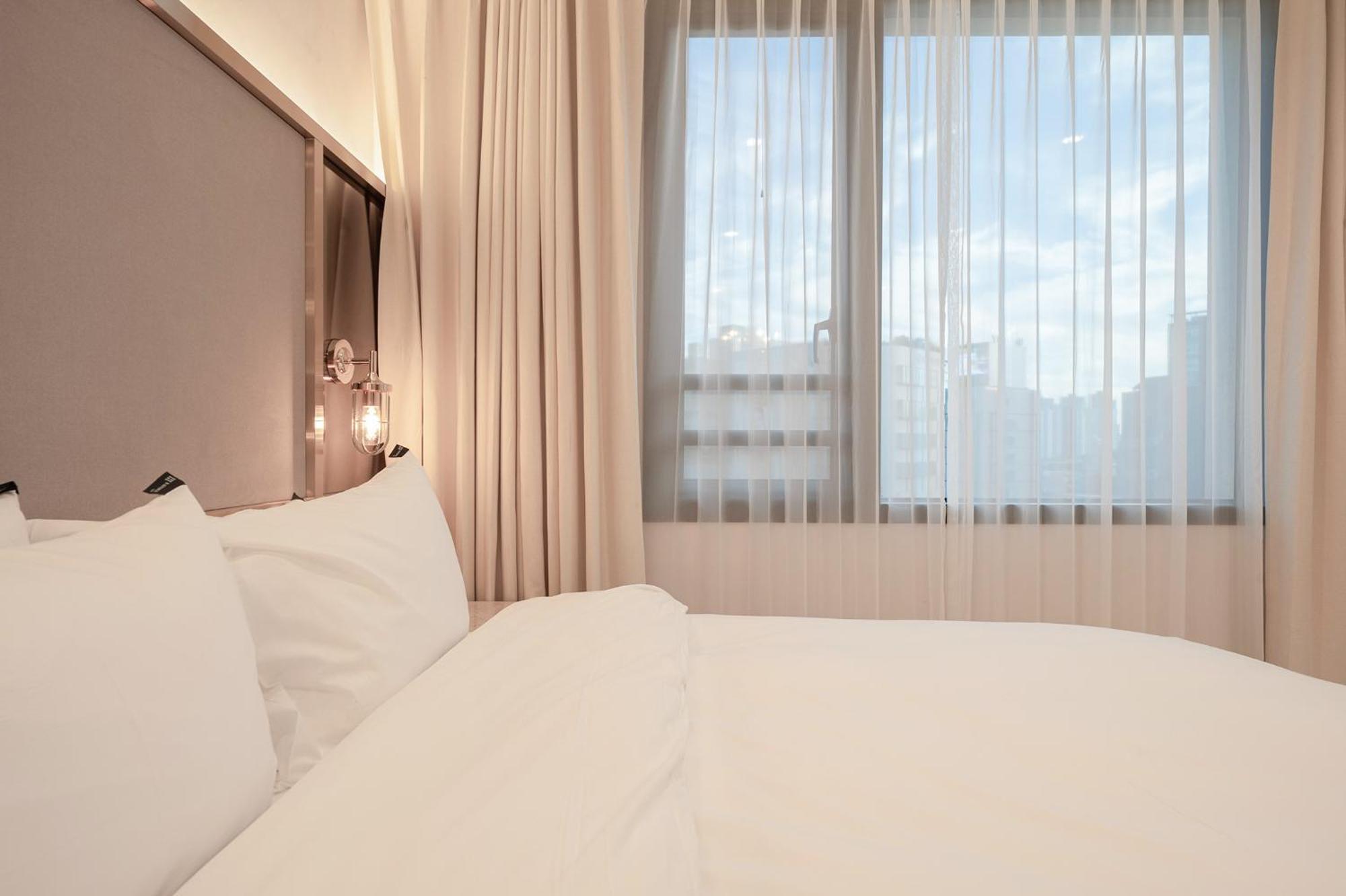 H-avenue Yeongdeungpo Motel *