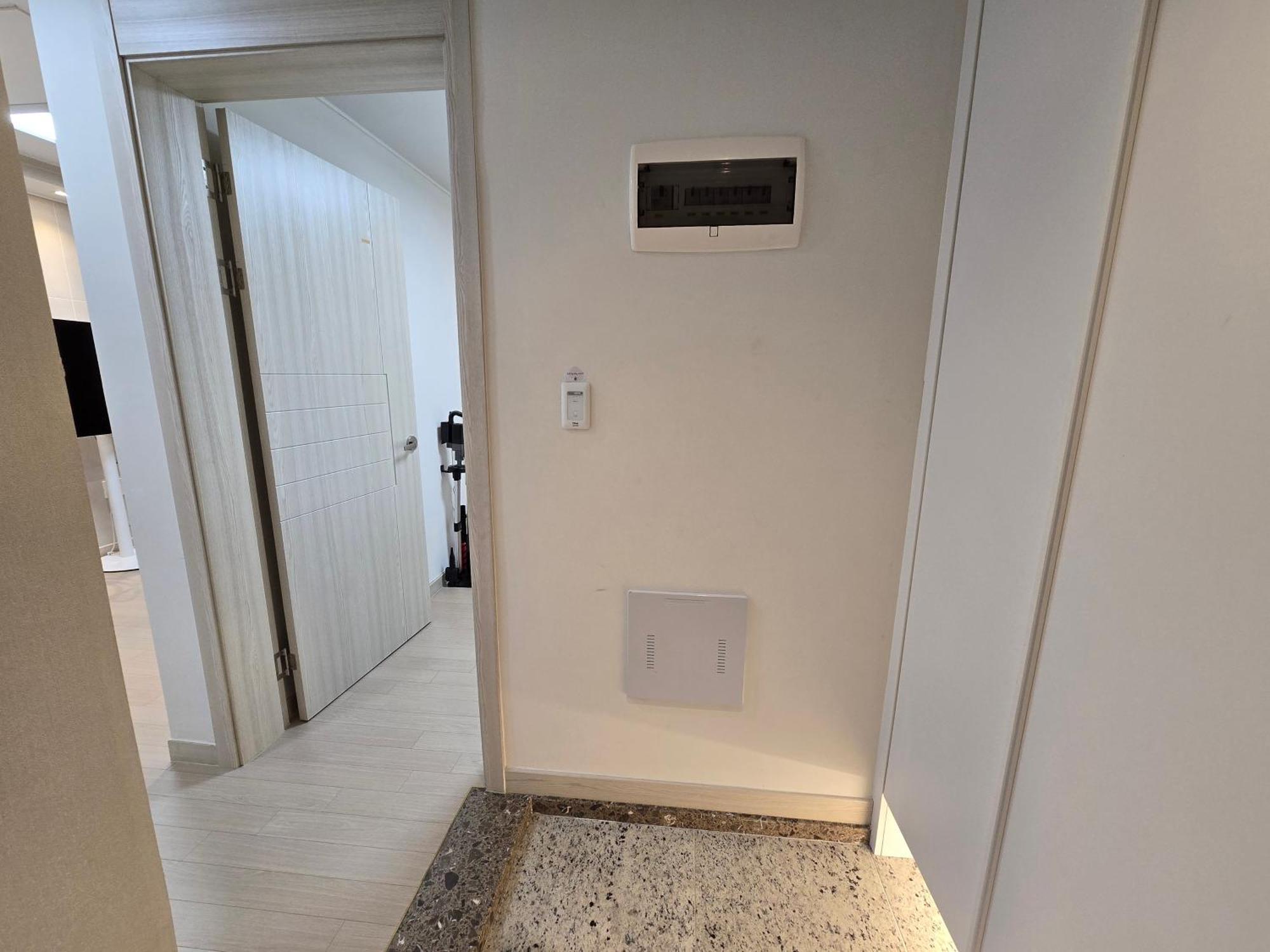 Seonneung Station Beautiful 2room Apartment Seoul