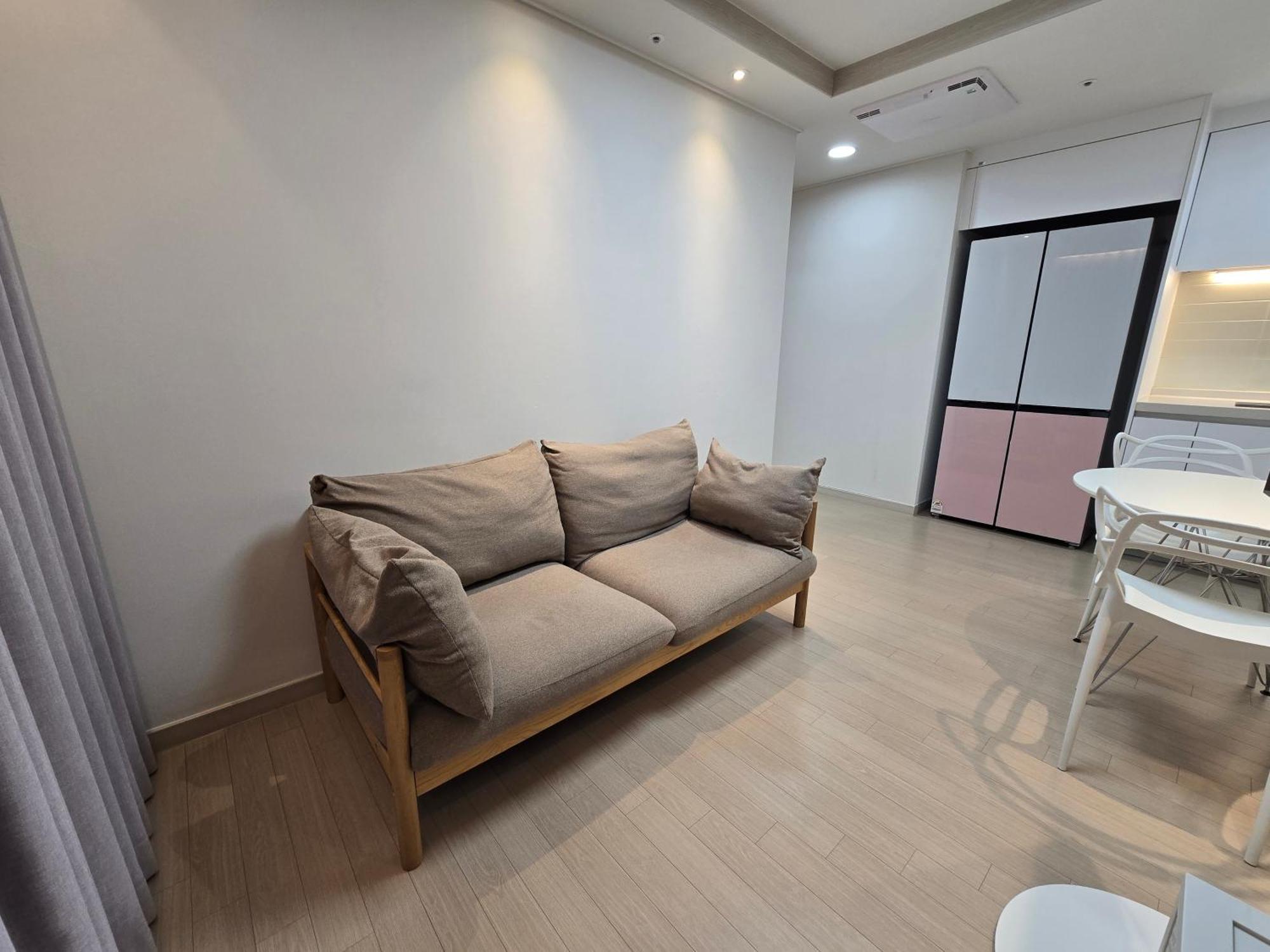 Apartment Seonneung Station Beautiful 2room Seoul