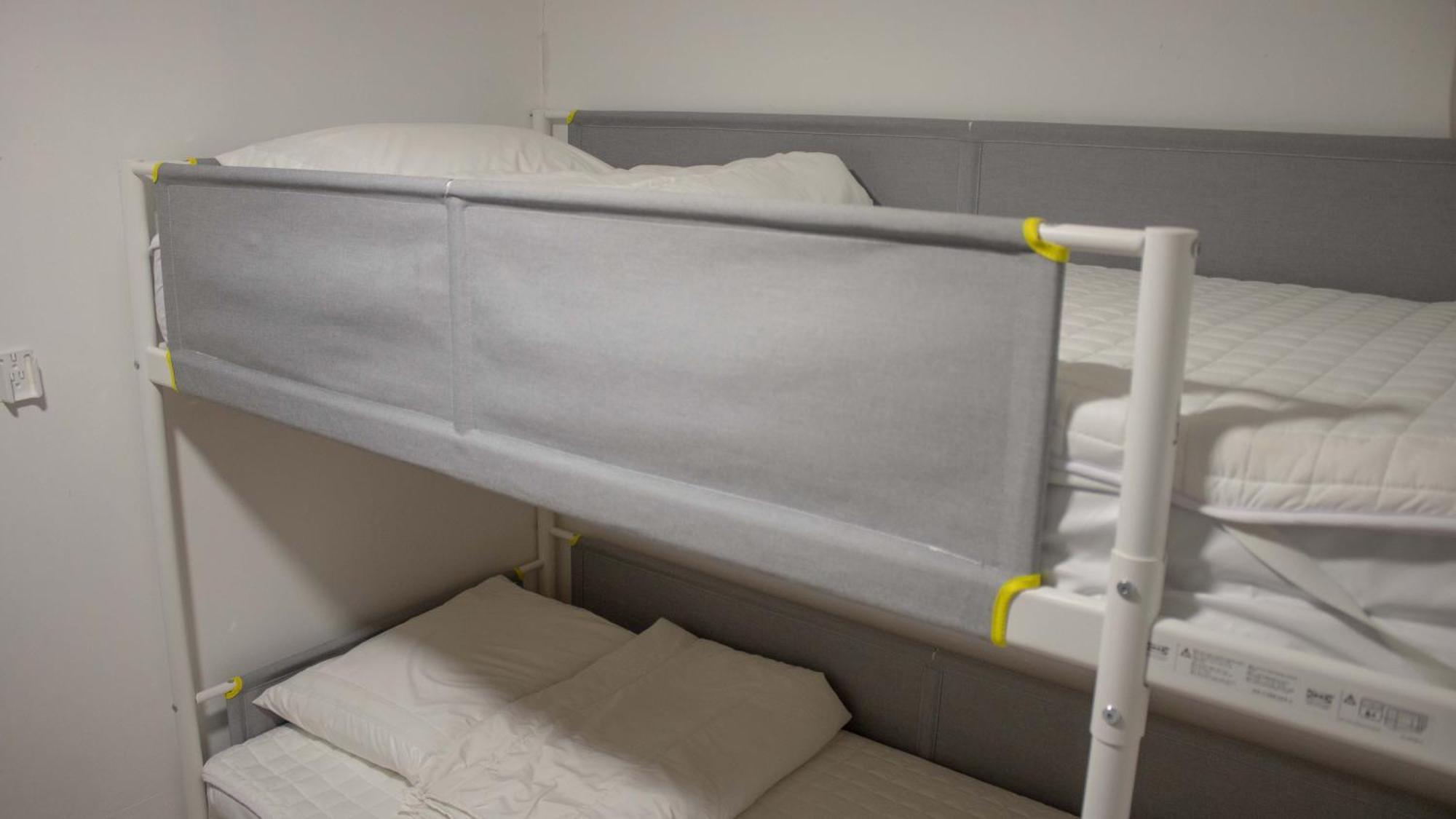 Ocean's - Foreigners Only Hostel Seoul