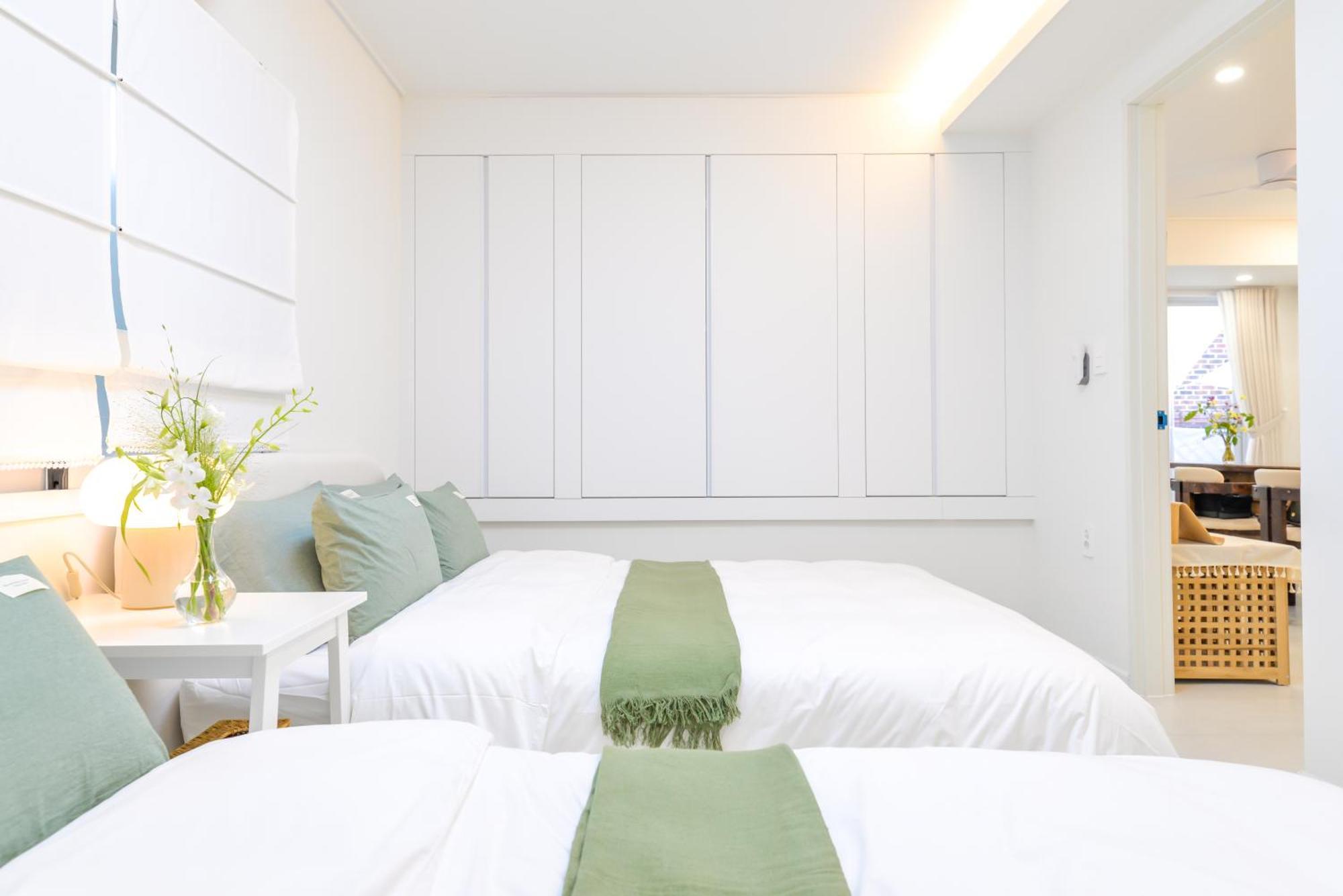 Mineheal Stay- Private Entire House In - Near Ehwa, Sinchon, Hongdae Station With Pick Up Service Villa
