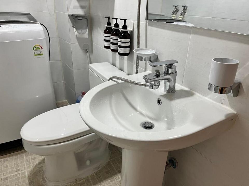 Gyeongui Line Forest Park 2room On 1st Floor For 6ppl Seoul