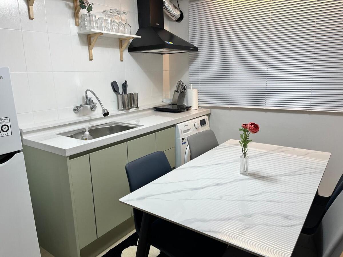 Gyeongui Line Forest Park 2room On 1st Floor For 6ppl Seoul