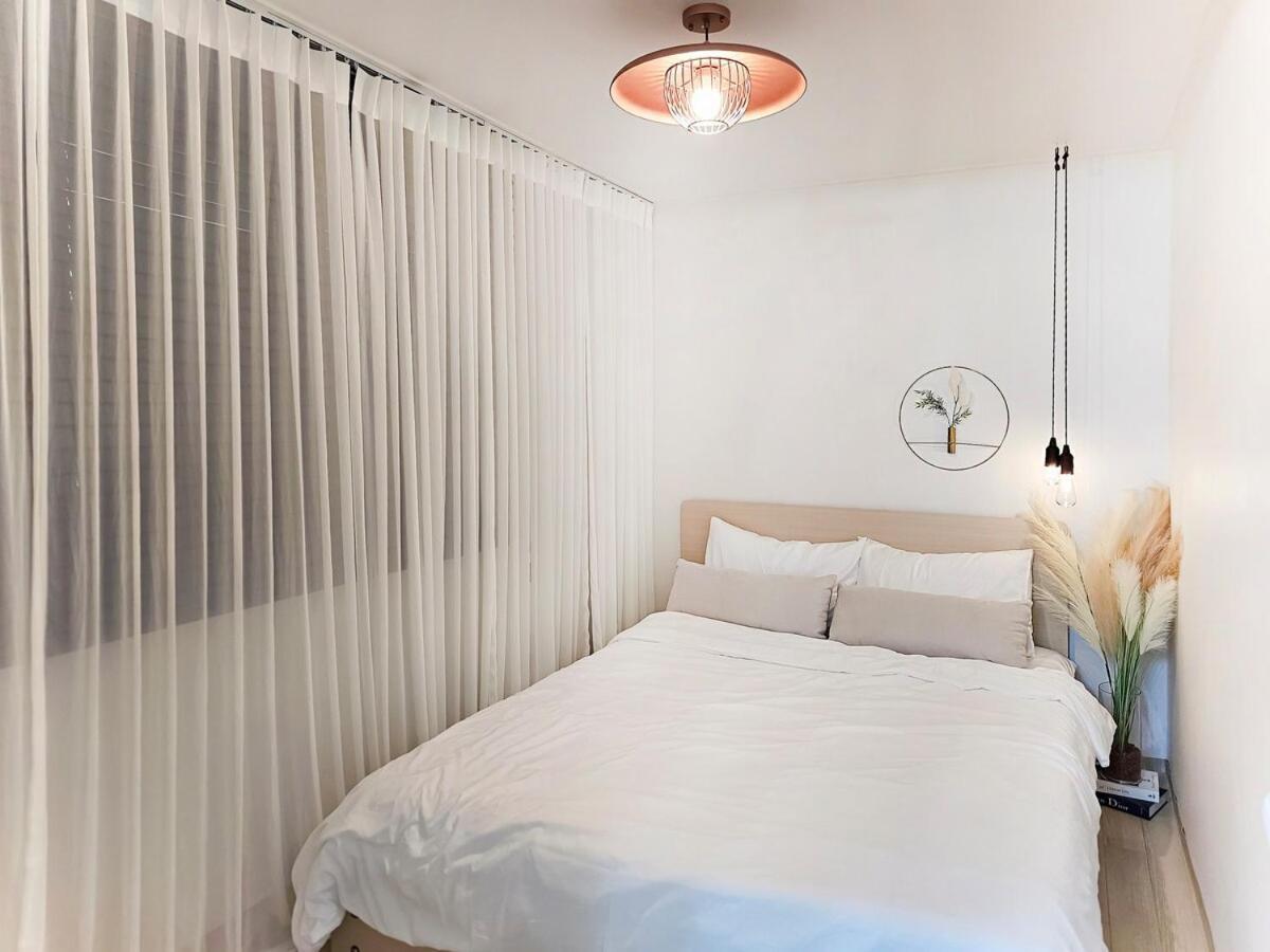 Jin Apartment Seoul