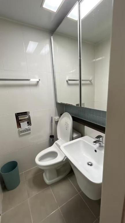 Apartment 2403#quiet Premium Stay# The Vogue Grande Retreat# All-new Furniture, Extra-large Bed