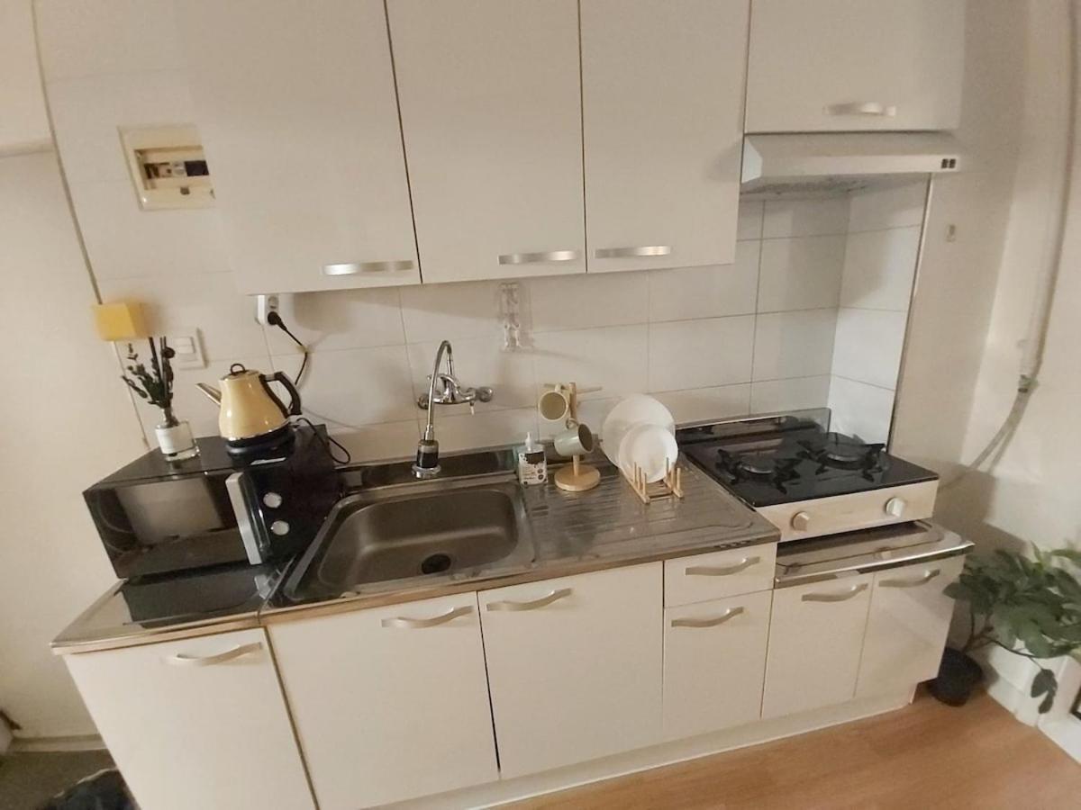 Apartment Cheongdam Cozy House