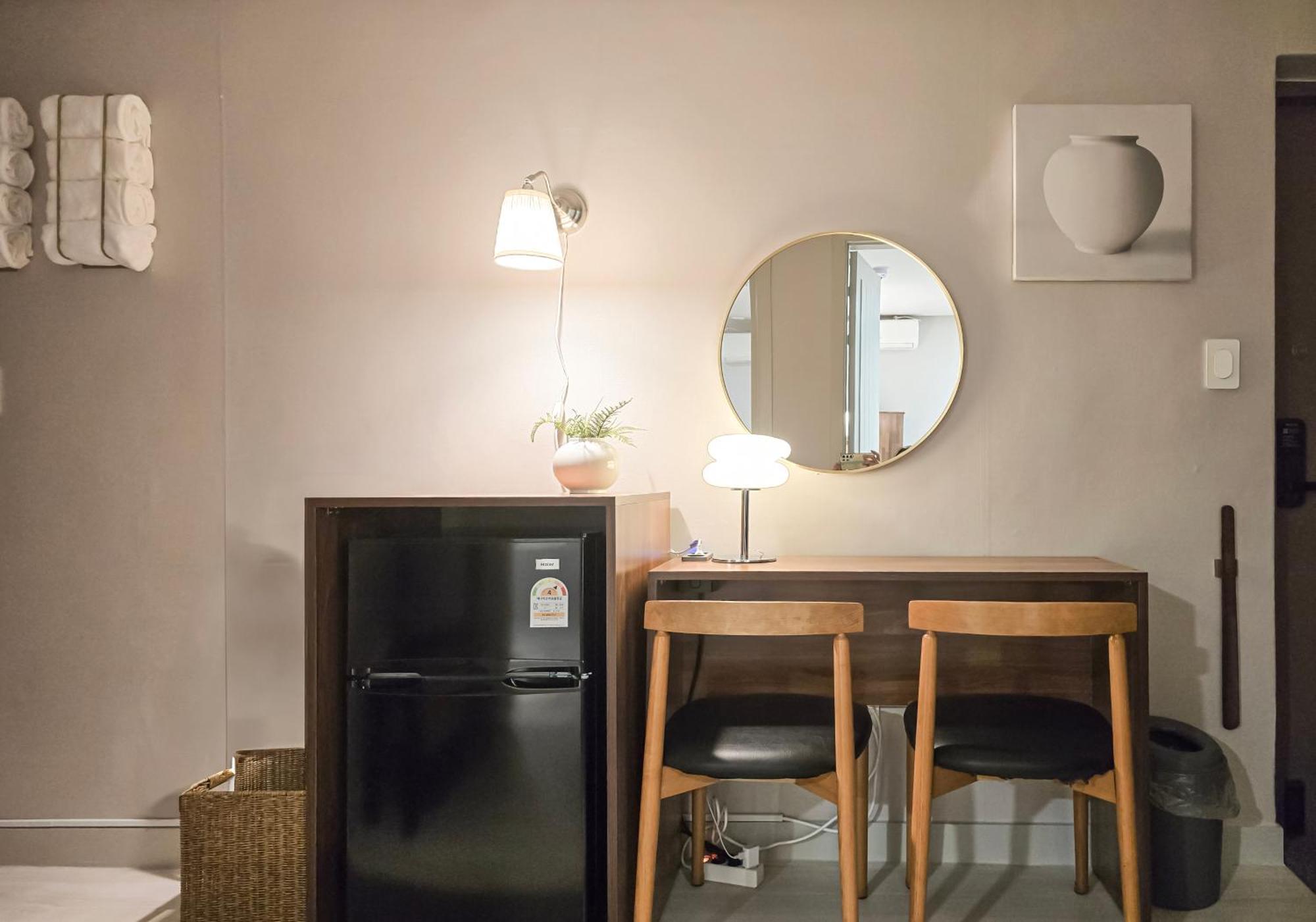Colliv Yeonnam Guest house Seoul