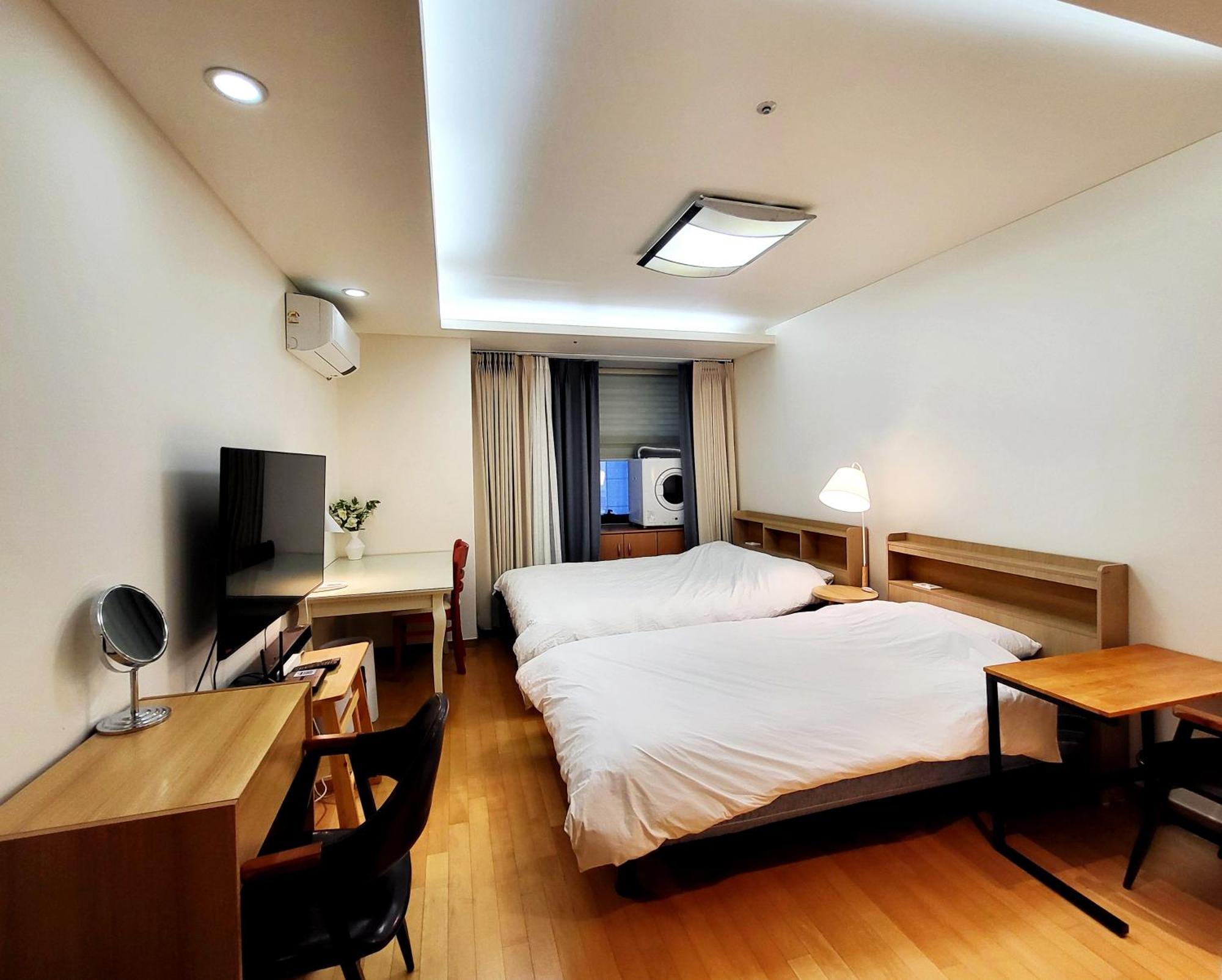 Apartment Khan