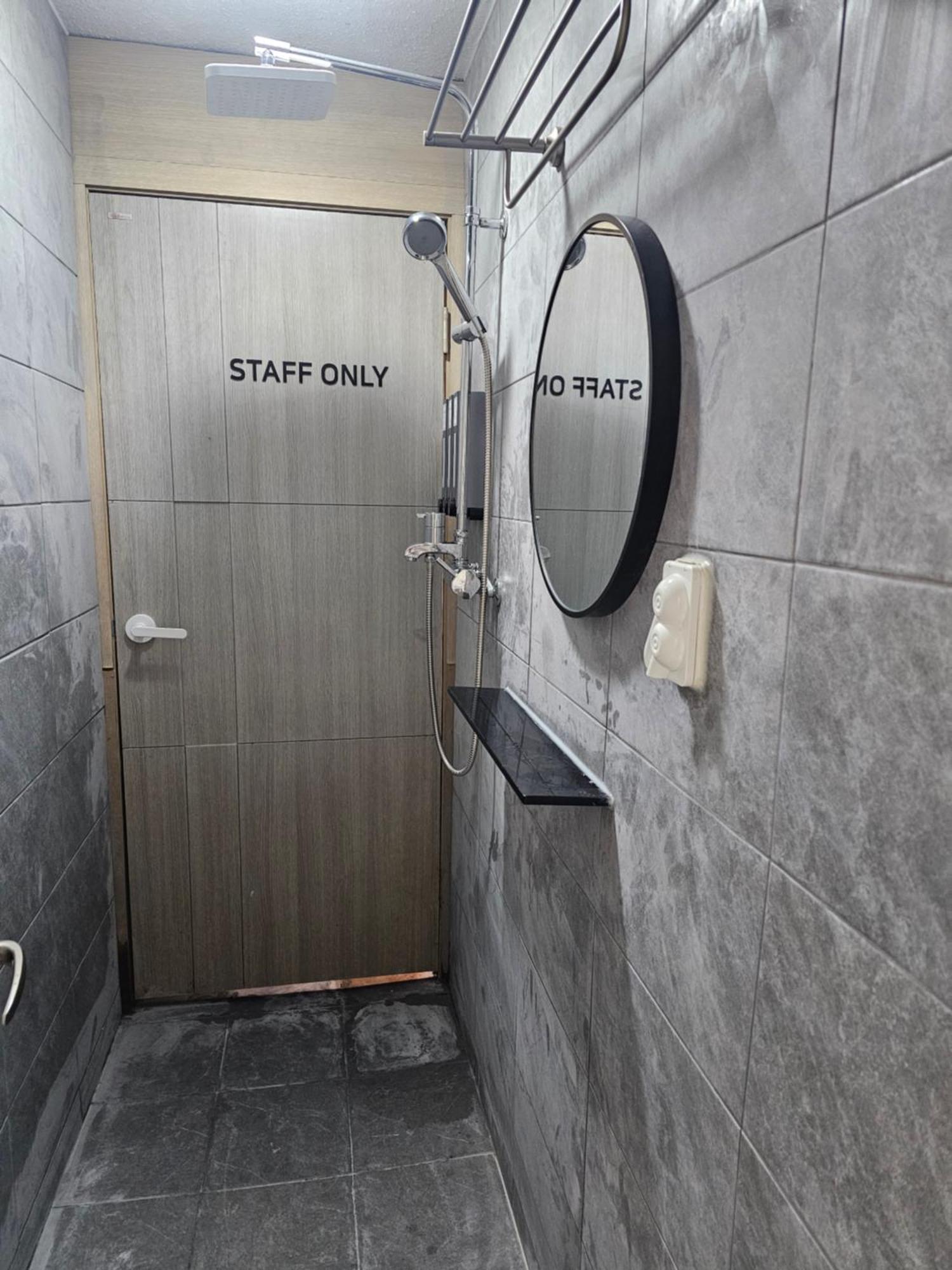 Arex Hongik Univ Unit 201 * Seoul