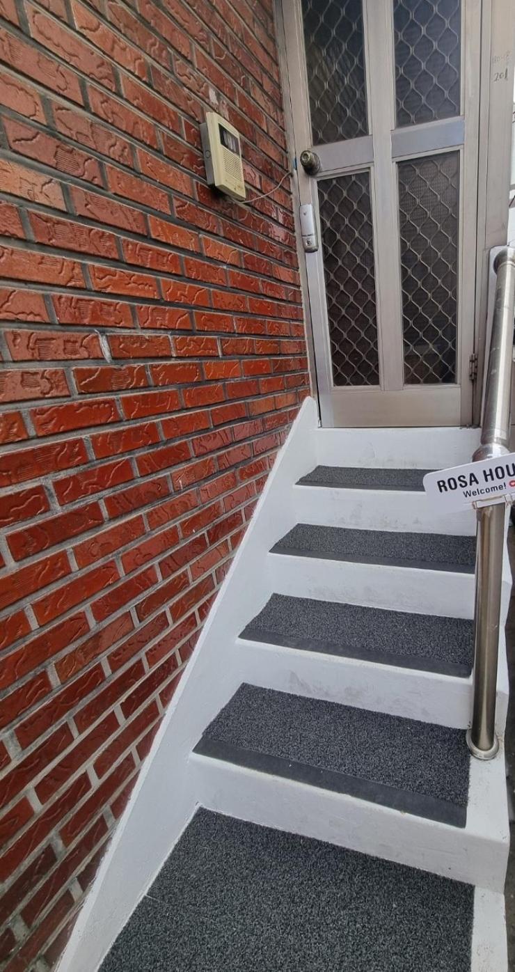 Apartment Rosa House Seoul