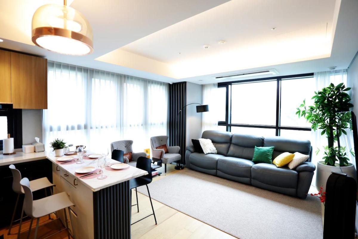 Gwanghwamun Square House Apartment Seoul