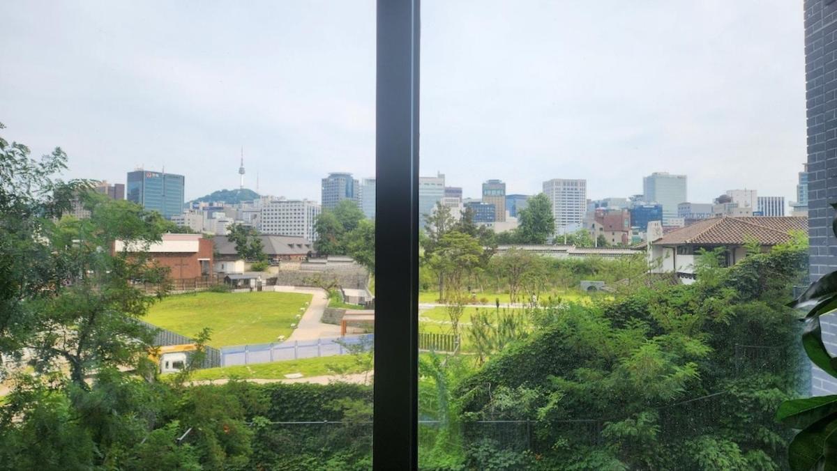 Gwanghwamun Square House Apartment