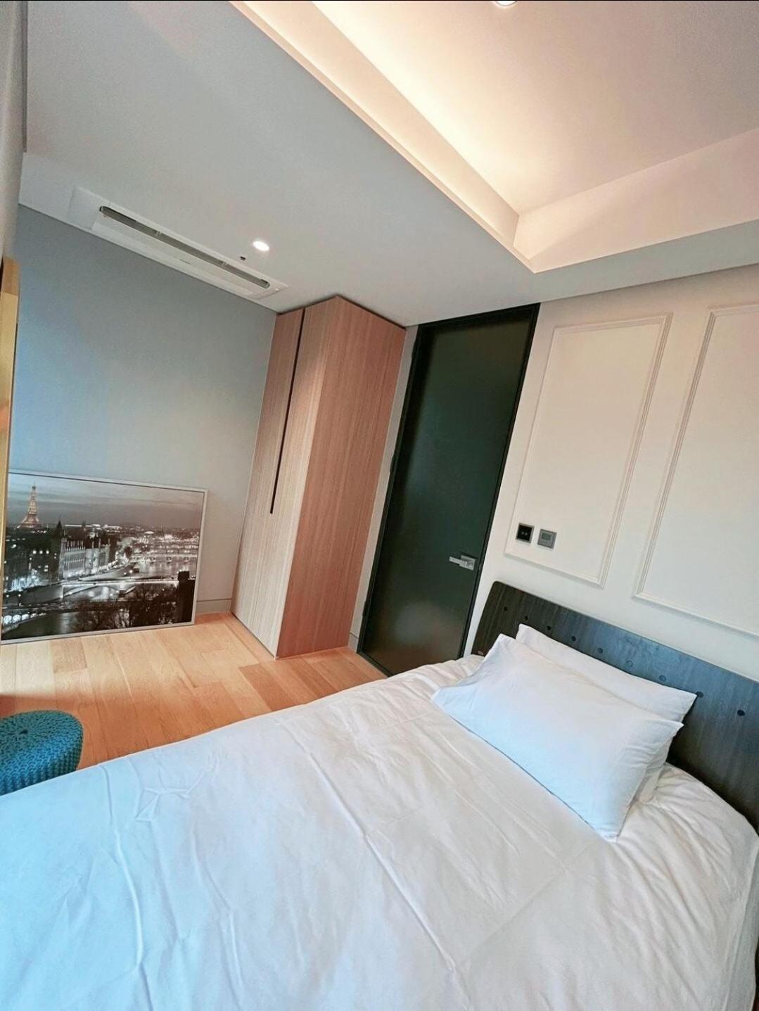 Apartment Gwanghwamun Square House *