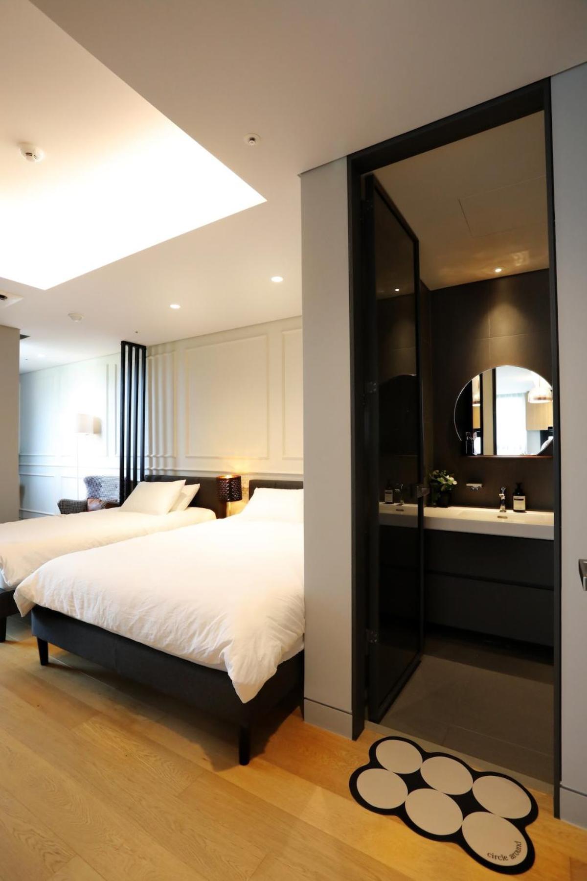 Apartment Gwanghwamun Square House