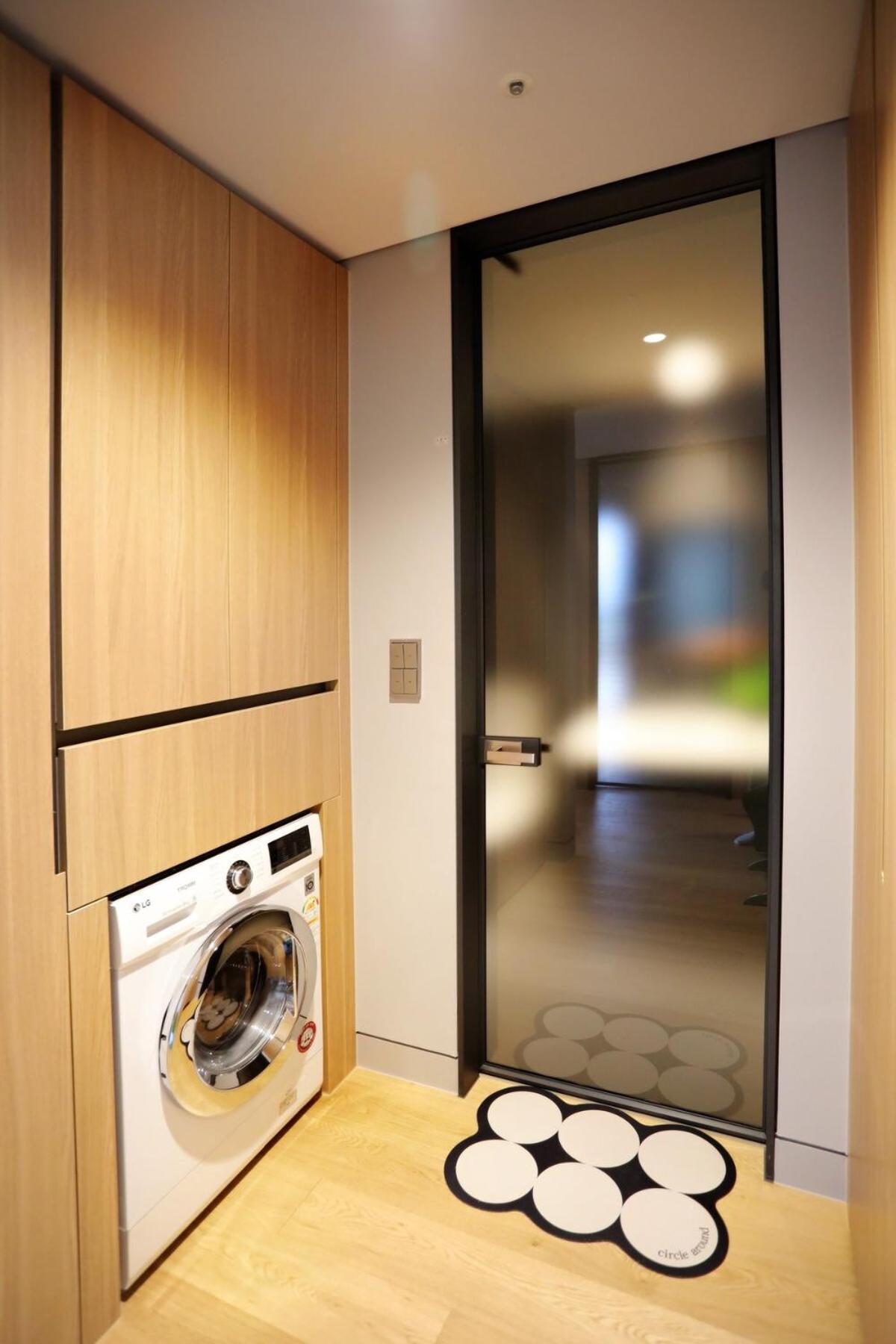 Gwanghwamun Square House Apartment *