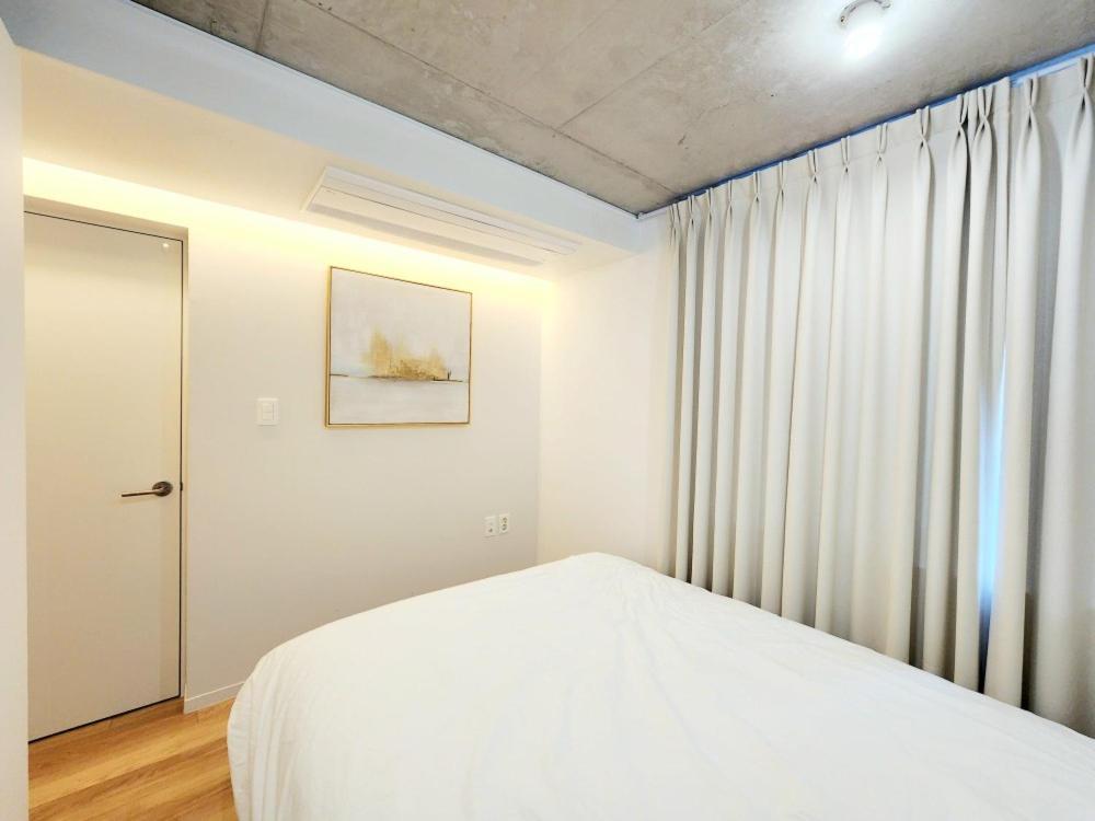 Samsung Hostel