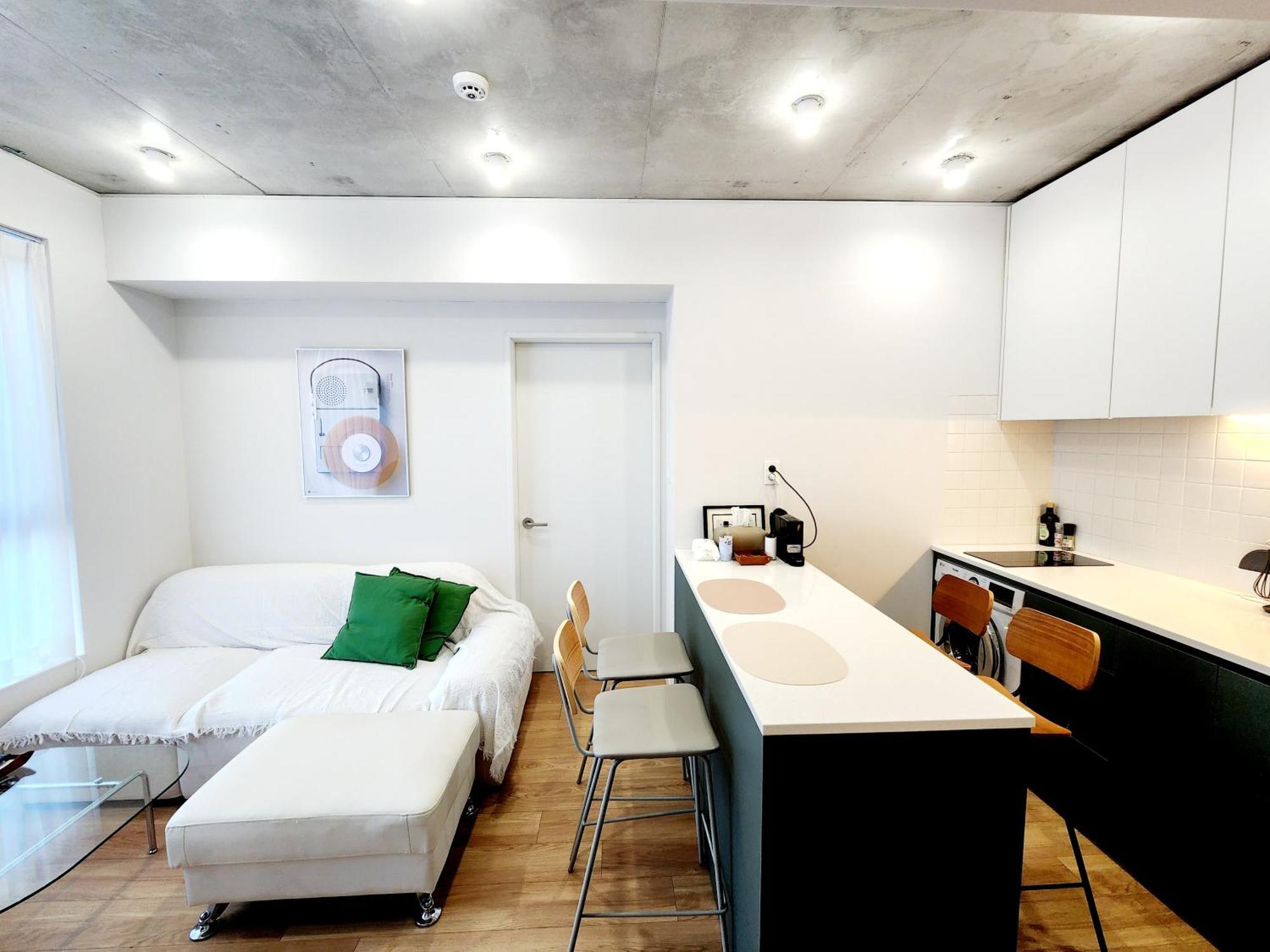 Samsung Hostel