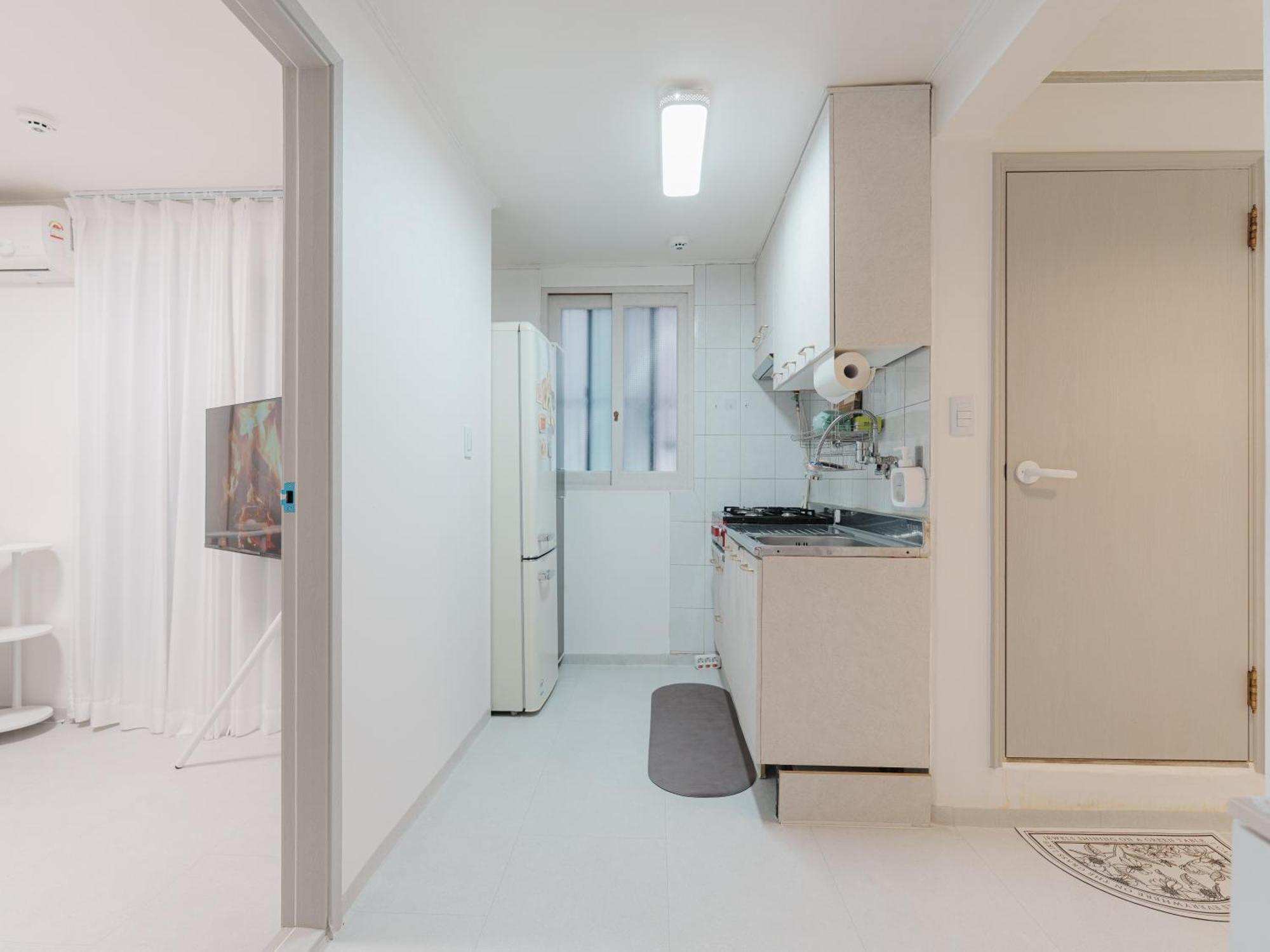 Apartment 6 People, Lotte World, Seongsu, Gangnam, Coex, Jamsil Station, Samsung&asan Hospital, Kspo Dome, Shinnonhyeon Seoul