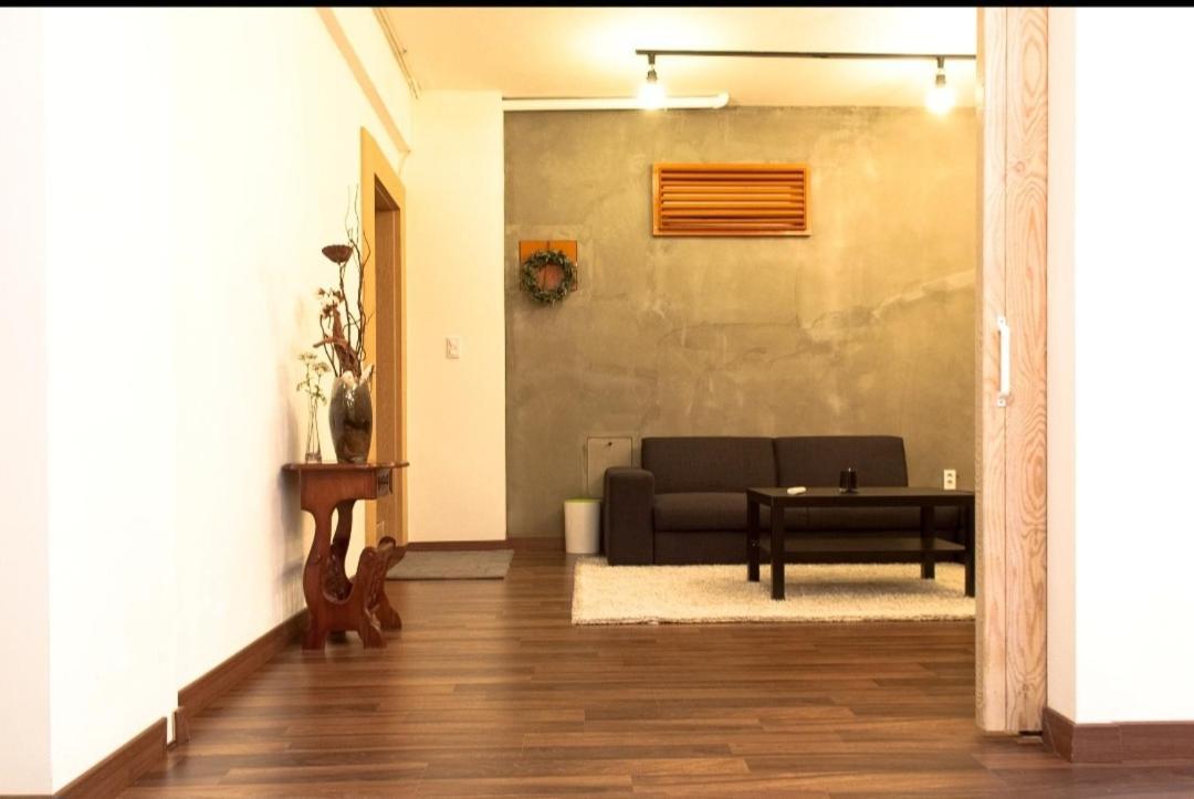 Apartment 2l Nam Mountain View Myundon *