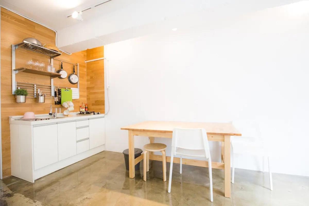 2l Nam Mountain View Myundon Apartment