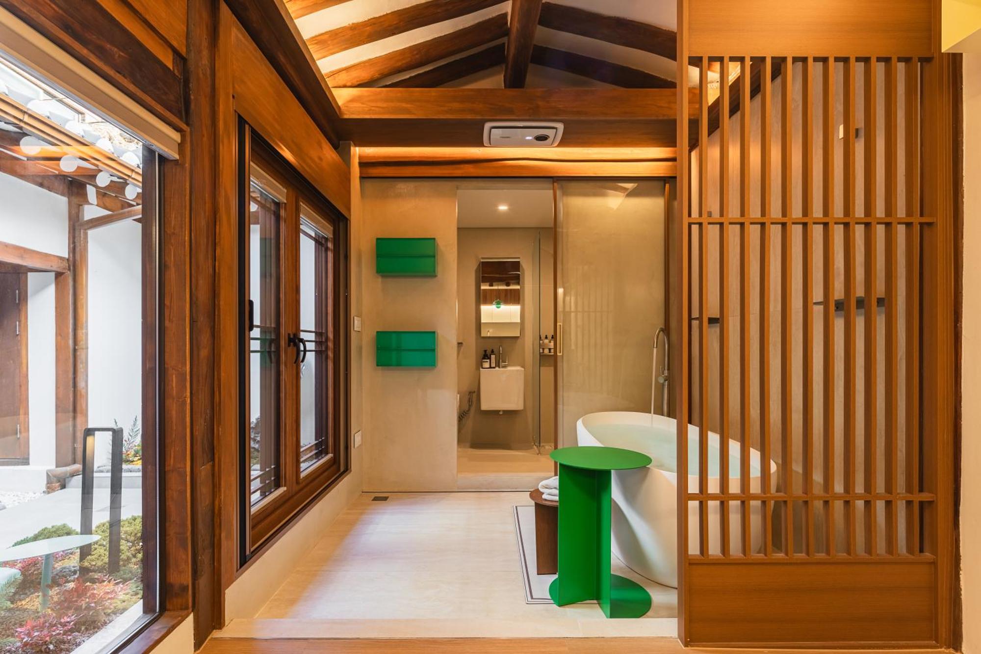Apartment Mossy Grove