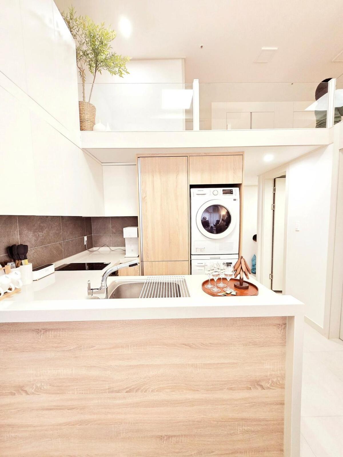 Open Sale Luxury In Hongik Univ Station 3mins 7ppl Group Family Trip Luggage Storage Apartment Seoul