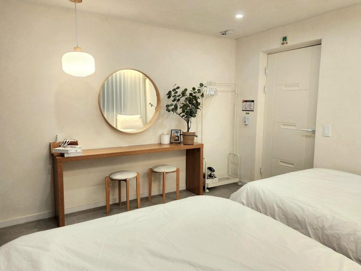 Yuhee Apartment
