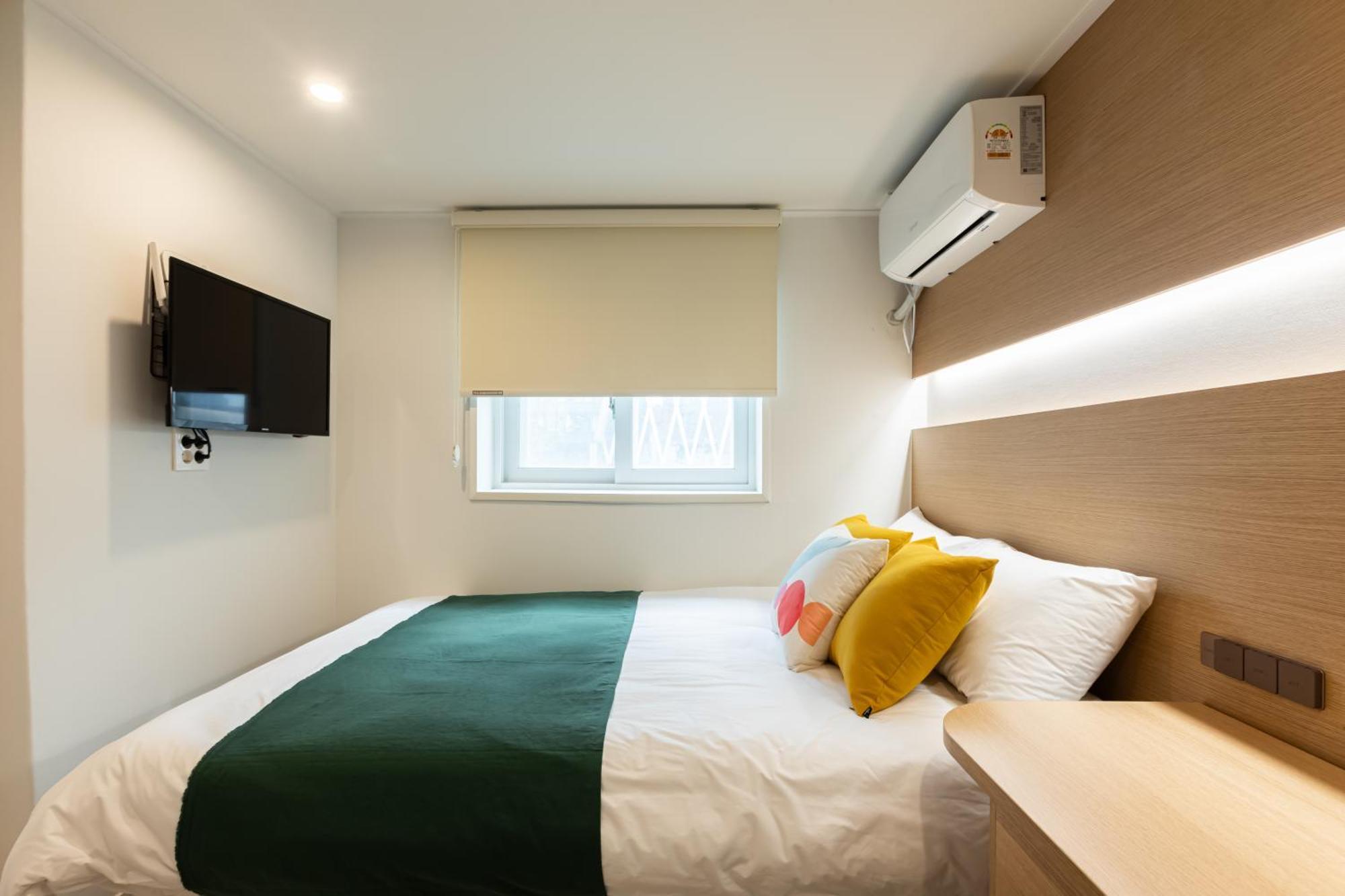 Friends Hotel 3*