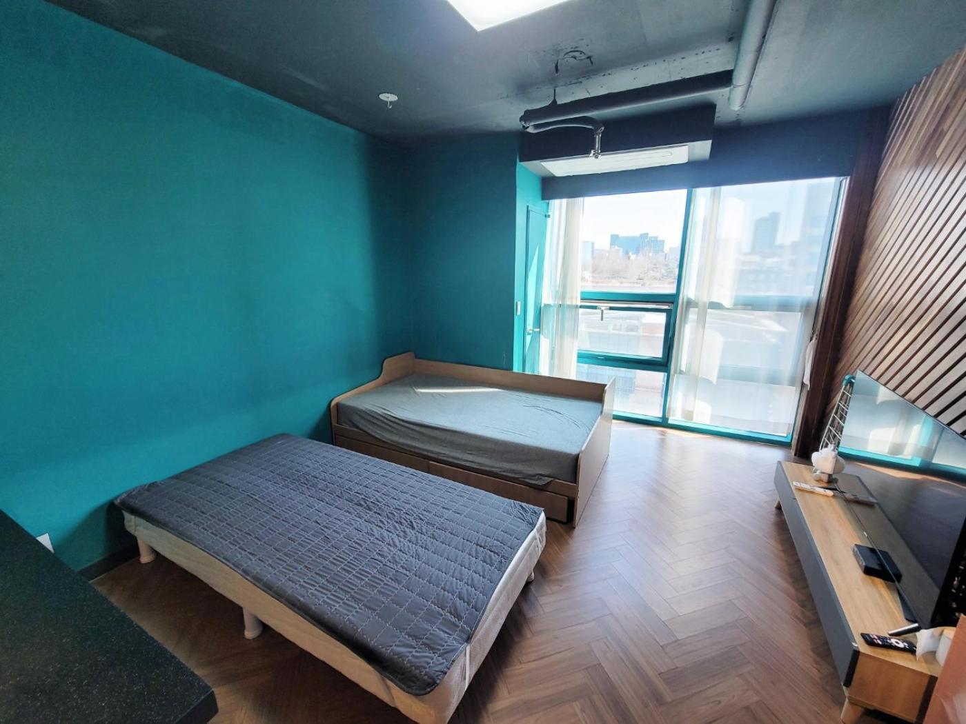 Gangnam House *