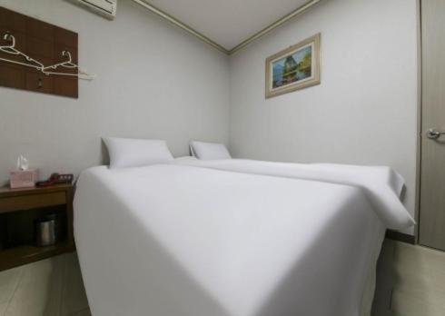 Cha Cha Apartment
