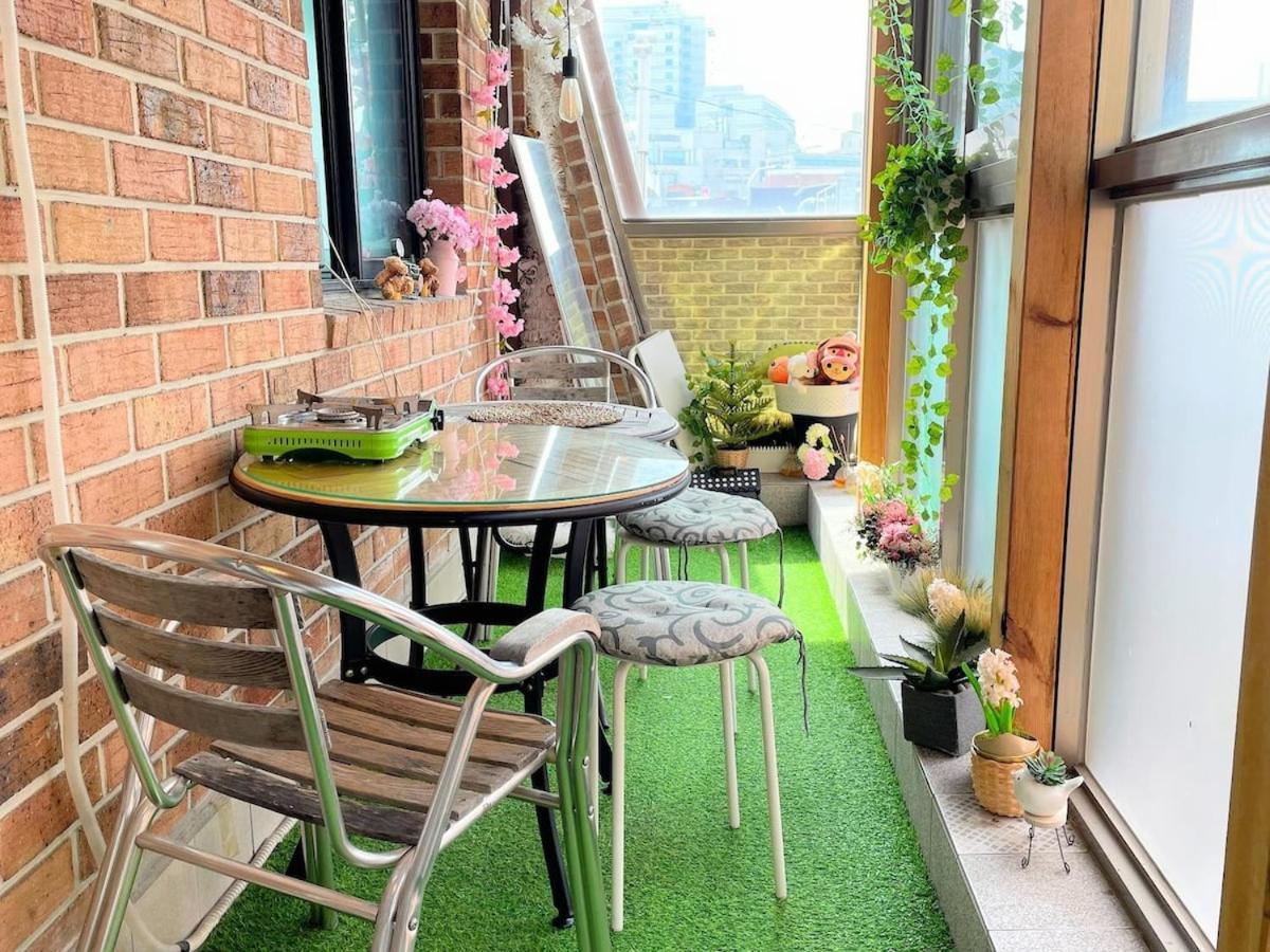 Sunny Tarrace House - Hongdae Station 2min Walk Apartment