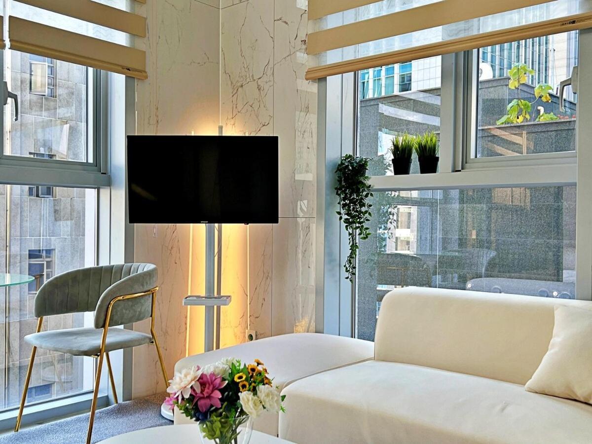 Apartamento Cozy Loft 4 Minutes Away From Myeongdong