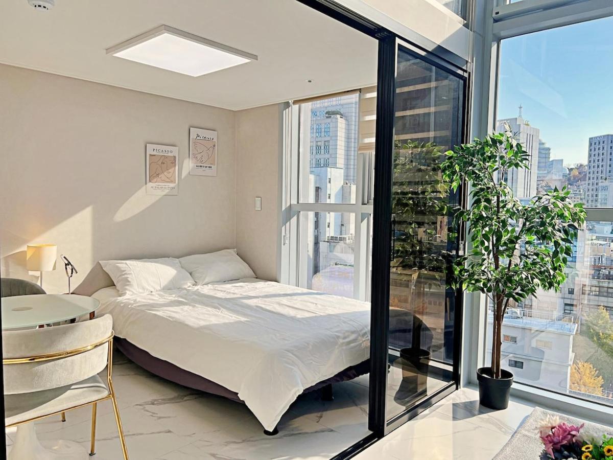 Cozy Loft 4 Minutes Away From Myeongdong Seul