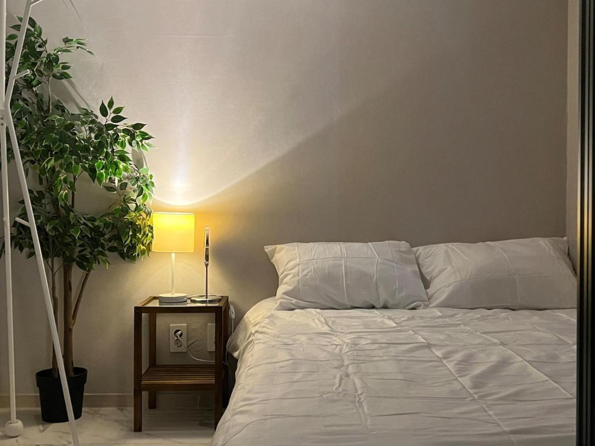 Cozy Loft 4 Minutes Away From Myeongdong Apartamento Seul