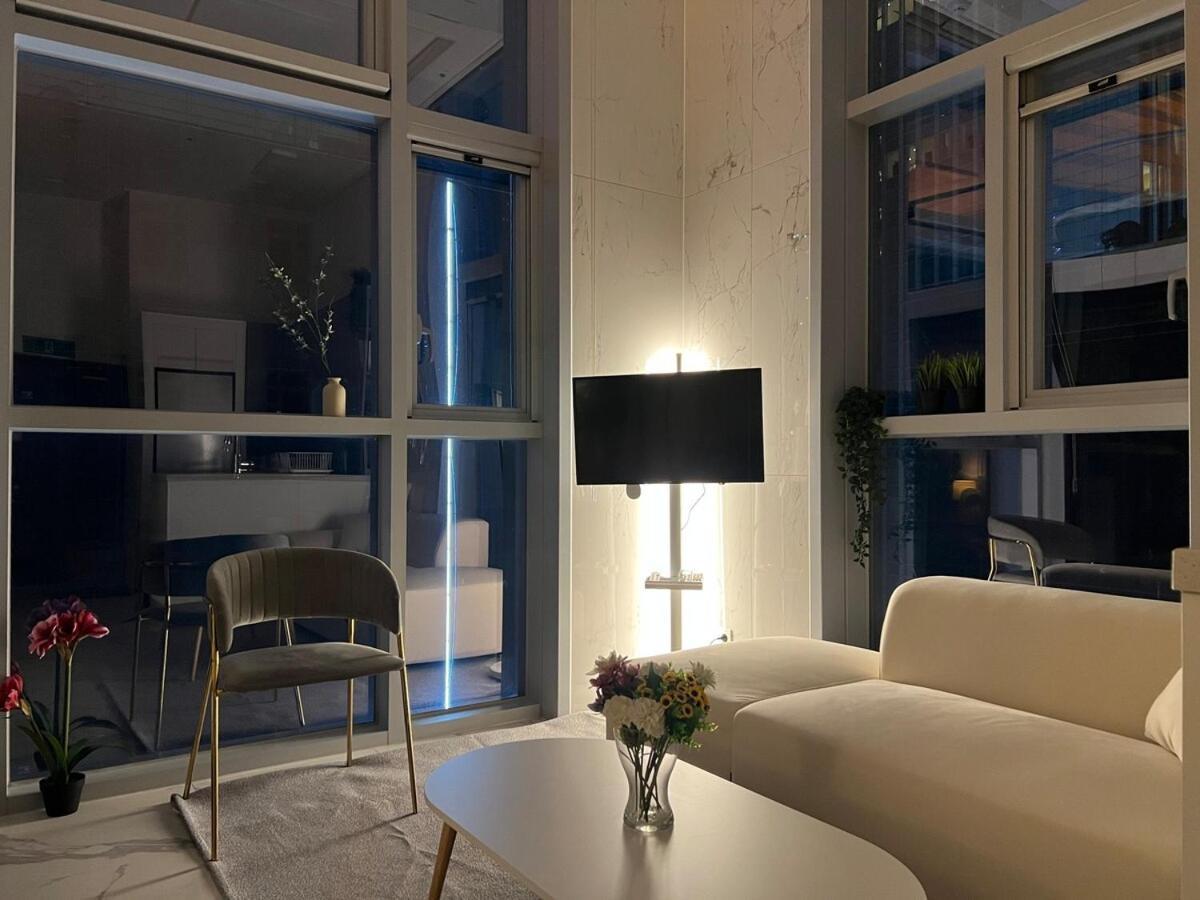 Cozy Loft 4 Minutes Away From Myeongdong Seul