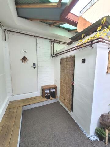 Apartment Hanok House Station