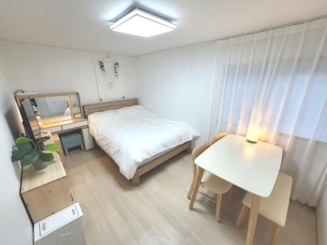 Apartment Hanok House Station Seoul