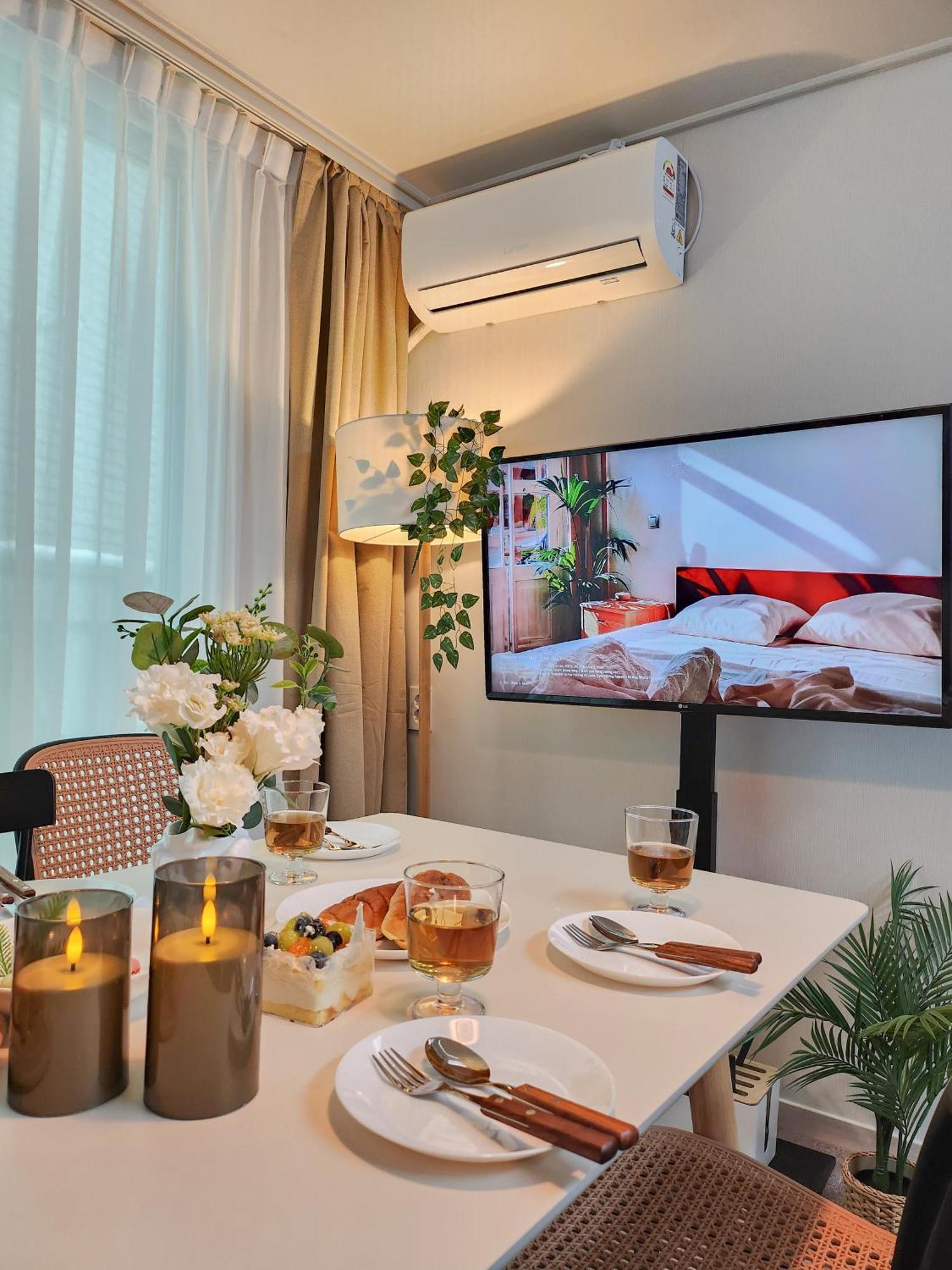 Apartment Sun , Hongdae *