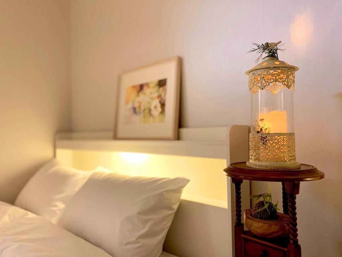 Apartment Hongdae 5 Minutes, Sangsu Station 2 Minutes, Maximum 6 People, 3 Queen Beds, Free Luggage Storage Seoul