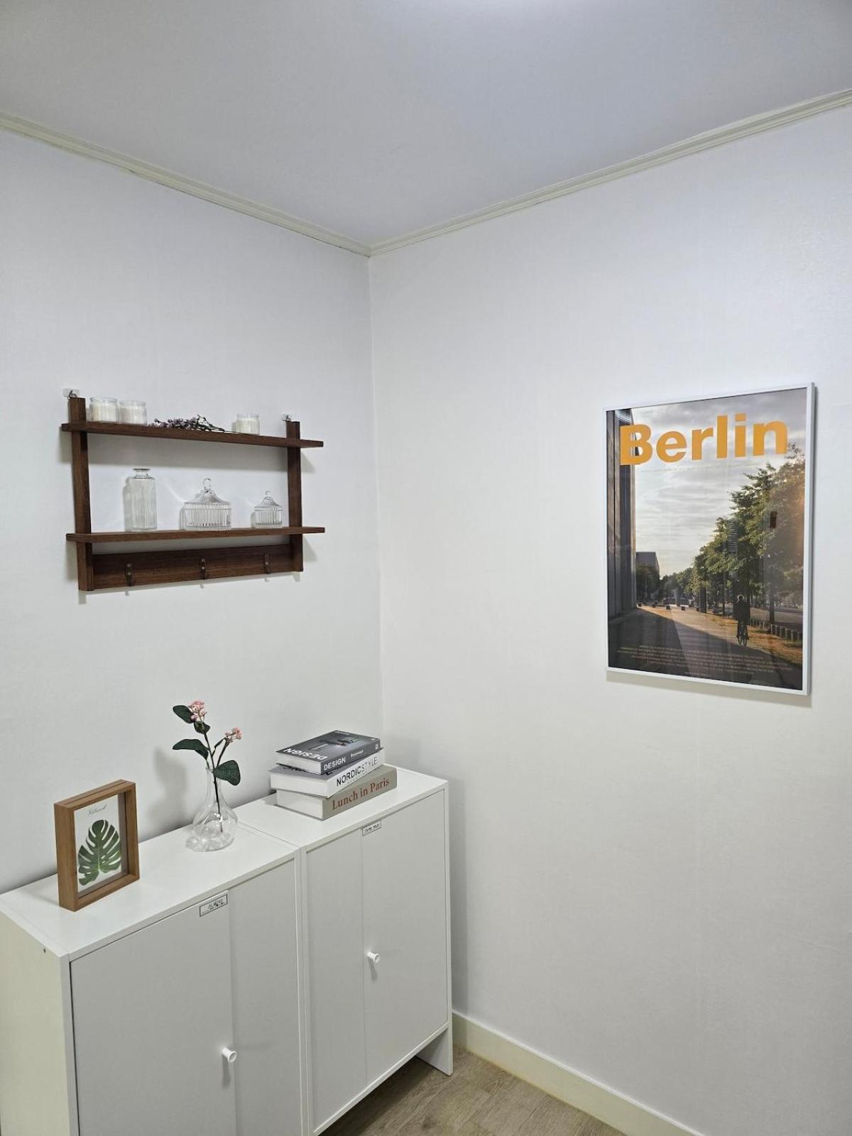 #family Friends Up To 7 People #beamprojector #hongdae, Gangnam, Jamsil 30 Minutes#luggagestorage Service * Seoul
