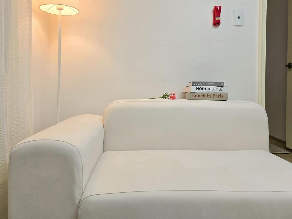 #family Friends Up To 7 People #beamprojector #hongdae, Gangnam, Jamsil 30 Minutes#luggagestorage Service *