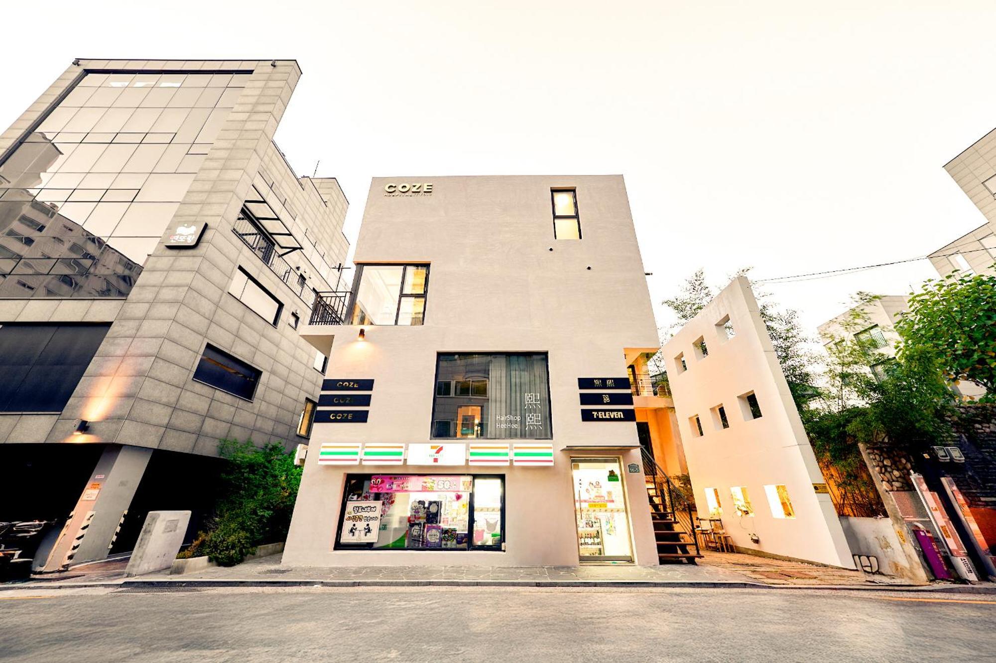 Fb Tailored Service Near Hongik Univ Station Holiday home